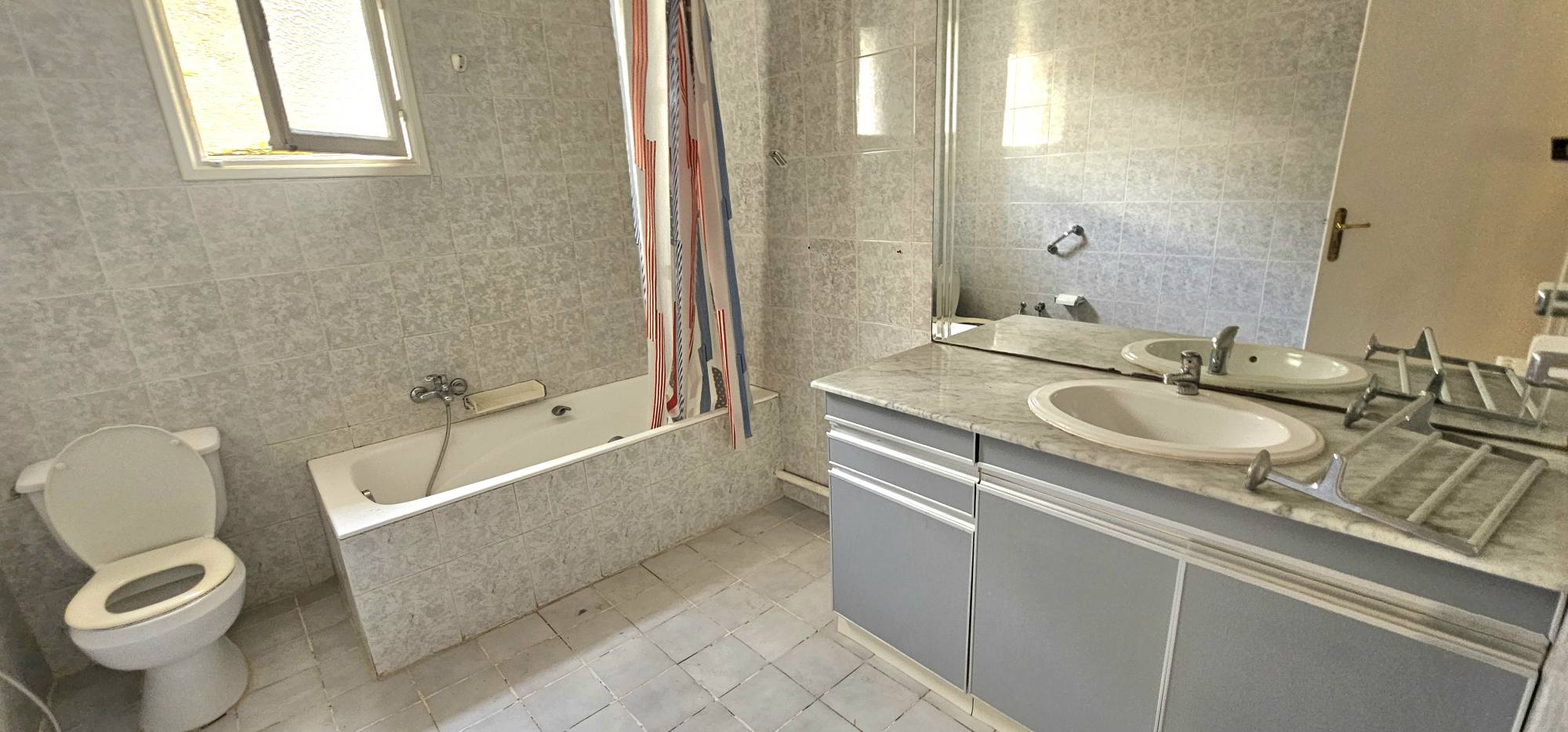 El Menzah&nbsp;El Manar 1&nbsp;Location&nbsp;Appart. 4 pi�ces&nbsp;Appartement s4 � manar1