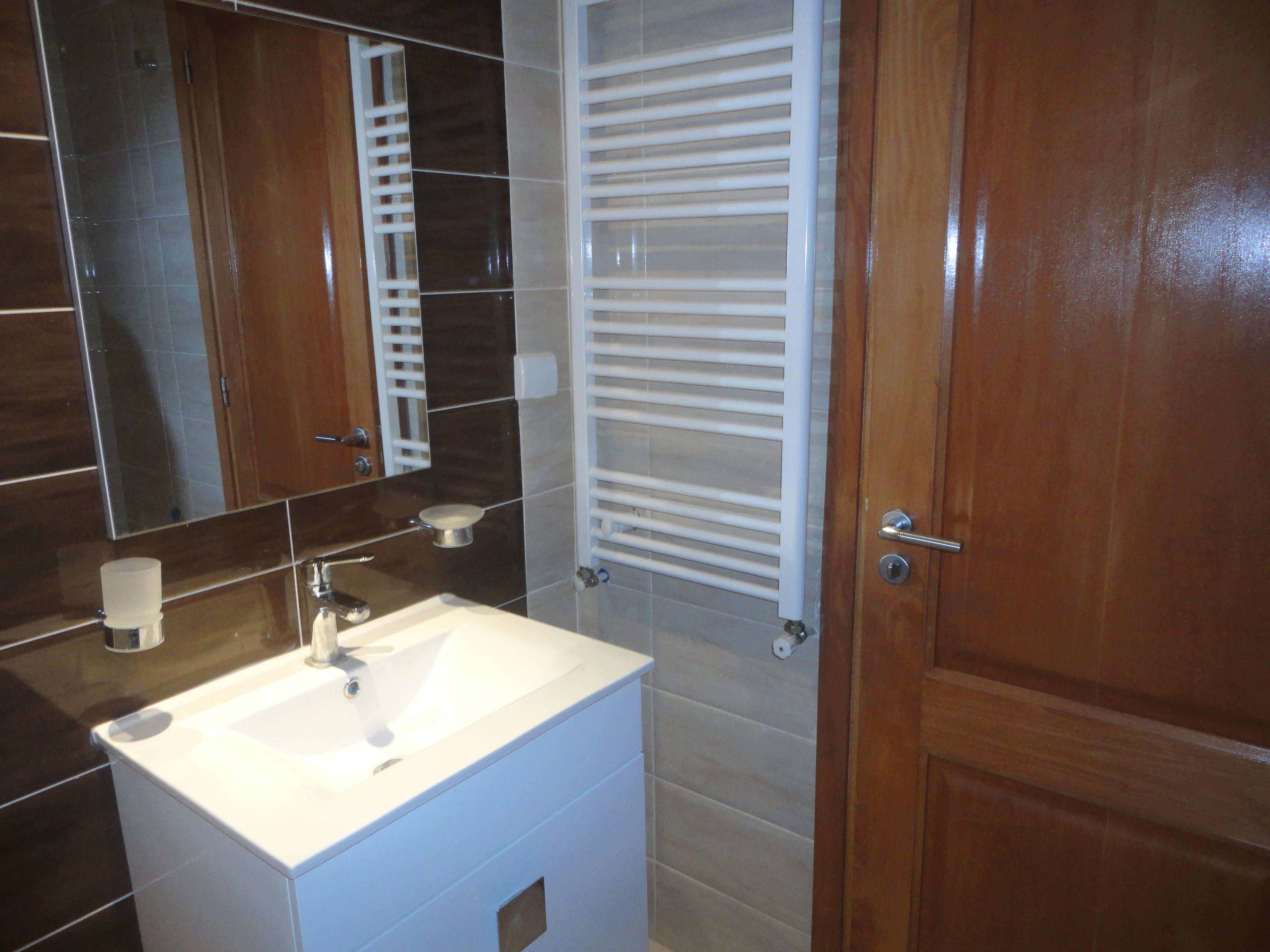 Ariana Ville&nbsp;Cite Ennasr 2&nbsp;Location&nbsp;Appart. 2 pi�ces&nbsp;Appartement s plus 1