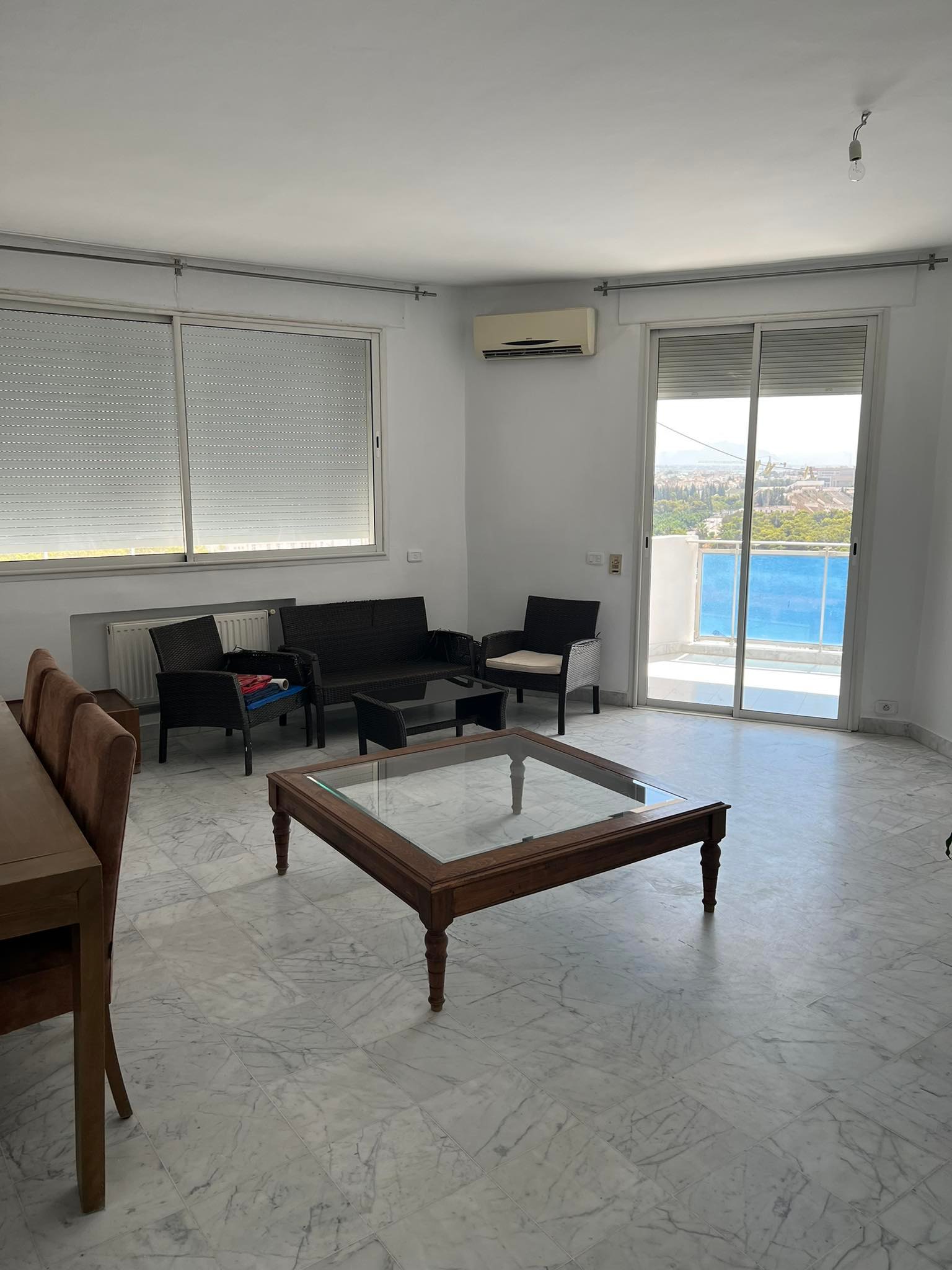 El Menzah&nbsp;El Menzah 4&nbsp;Location&nbsp;Appart. 4 pi�ces&nbsp;Appartement s plus 3 a el menzah 4