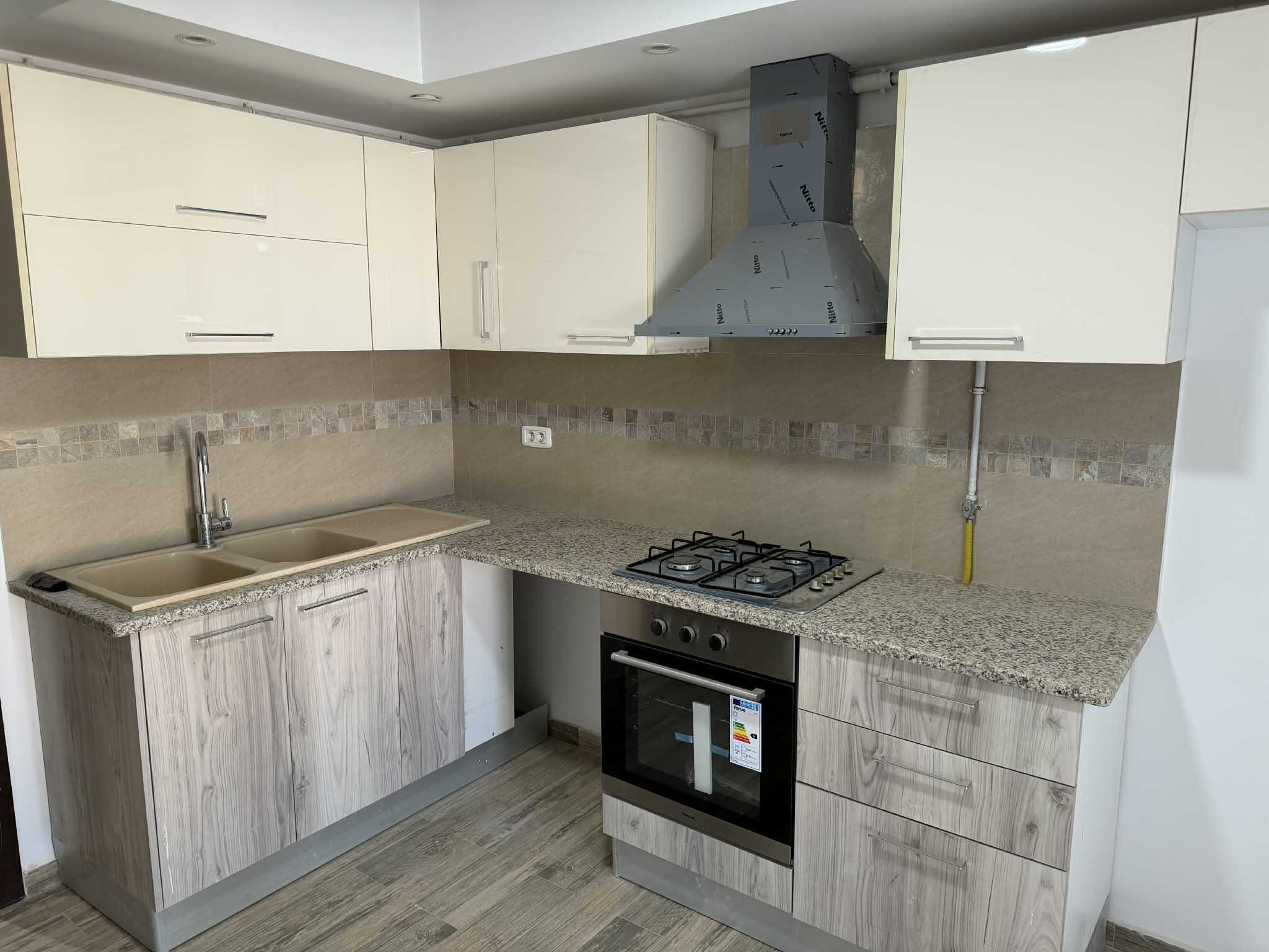 Sfax Sud&nbsp;Merkez Sahnoun&nbsp;Location&nbsp;Appart. 2 pi�ces&nbsp;Appartement sur la route principale gr�mda sfax