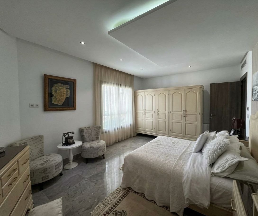 Ariana Ville&nbsp;Cite Ennasr 2&nbsp;Vente&nbsp;Appart. 4 pi�ces&nbsp;S plus 3 a jinene ennaser