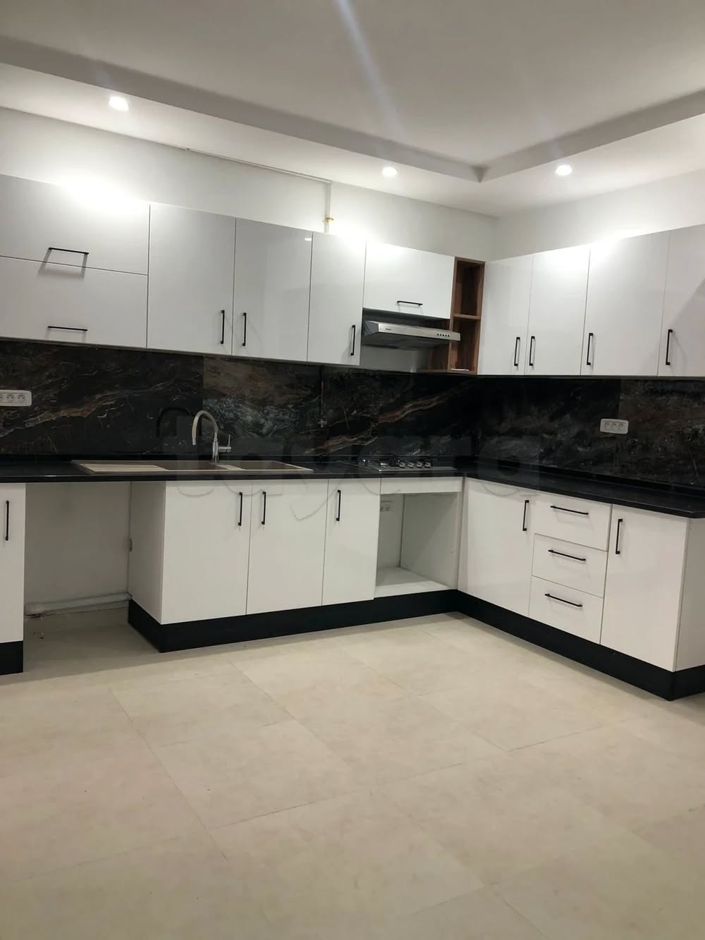 Ariana Ville&nbsp;Riadh Landlous&nbsp;Vente&nbsp;Appart. 3 pi�ces&nbsp;Appartement s3 r�nov� � riadh al andalous