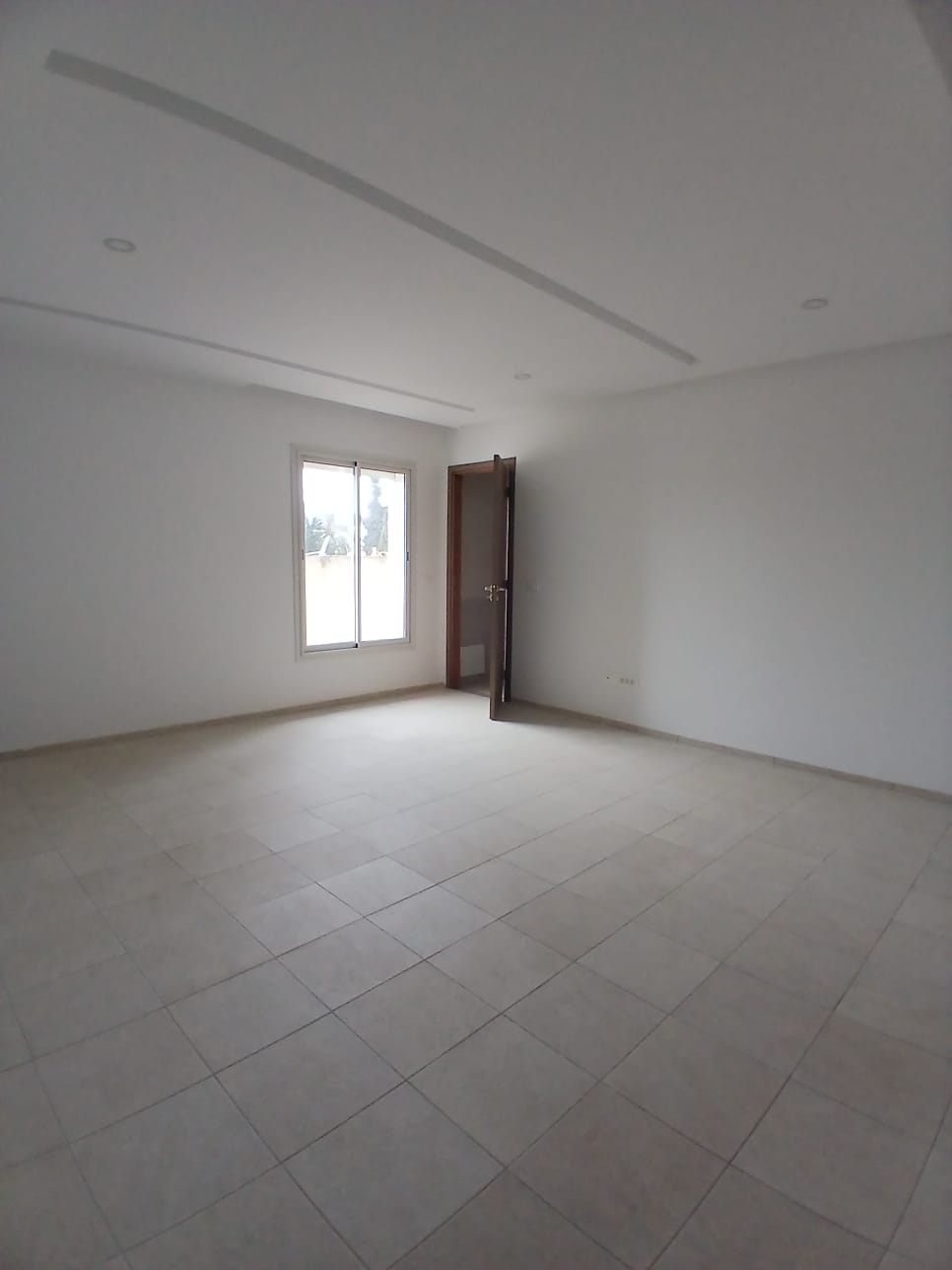 Ariana Ville&nbsp;El Menzah 5&nbsp;Bureaux & Commerces&nbsp;Bureau&nbsp;Bureau � menzah 5