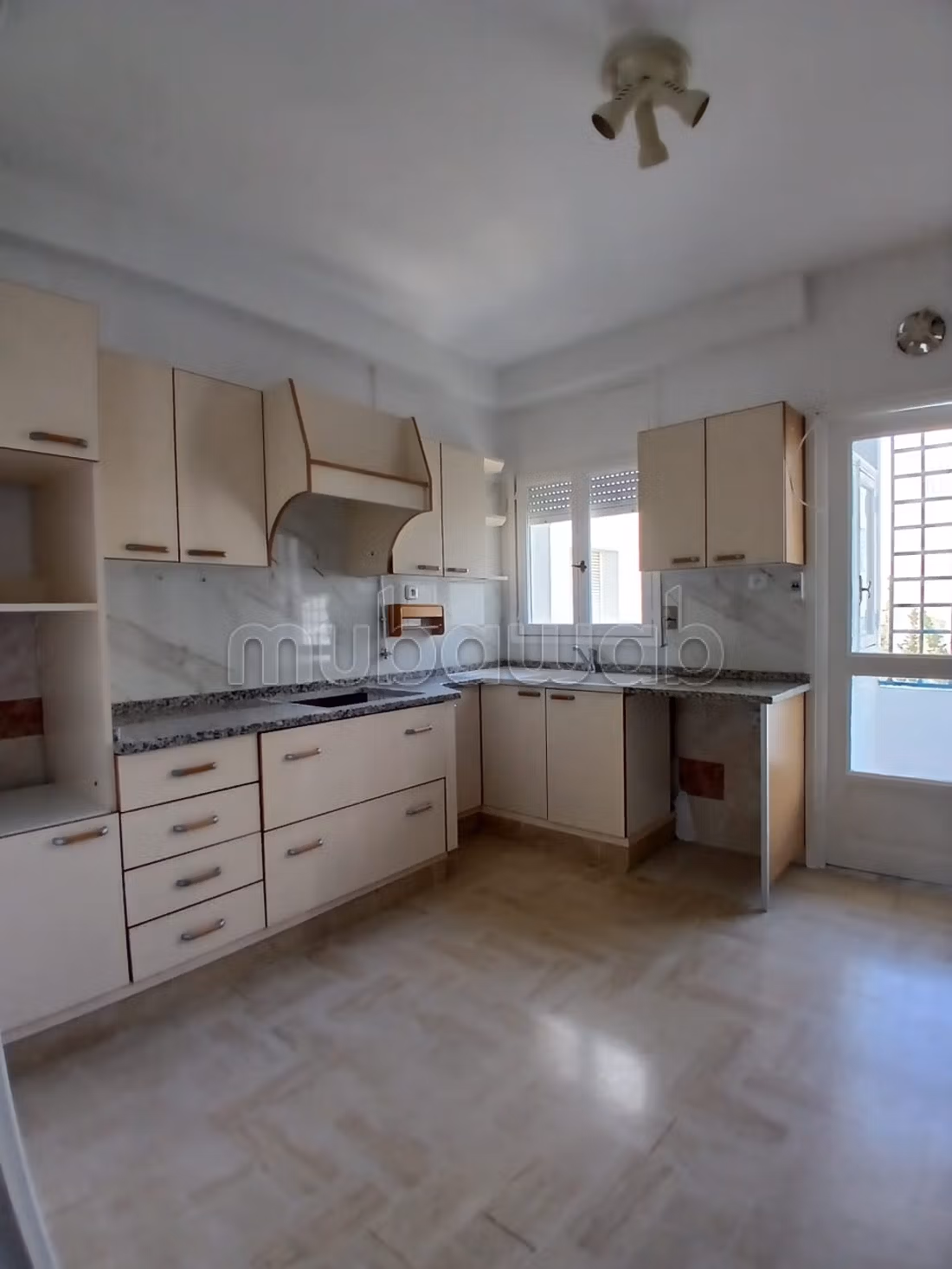 Ariana Ville&nbsp;Cite Ennasr 1&nbsp;Vente&nbsp;Appart. 5 pi�ces+&nbsp;S4 ennaser 1