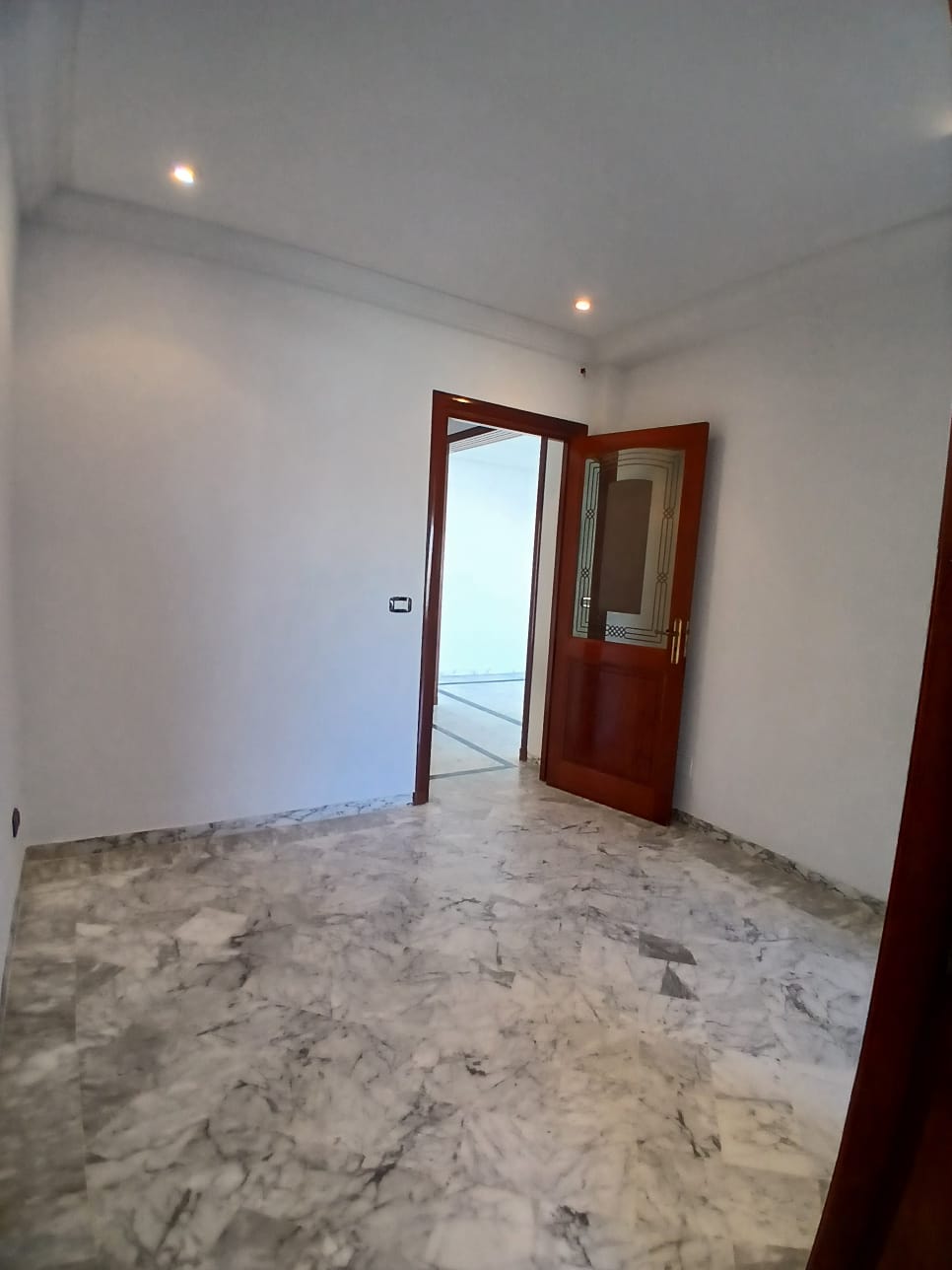 Ariana Ville&nbsp;Cite Ennasr 2&nbsp;Vente&nbsp;Appart. 4 pi�ces&nbsp;Appartement s3 � ennasr 2