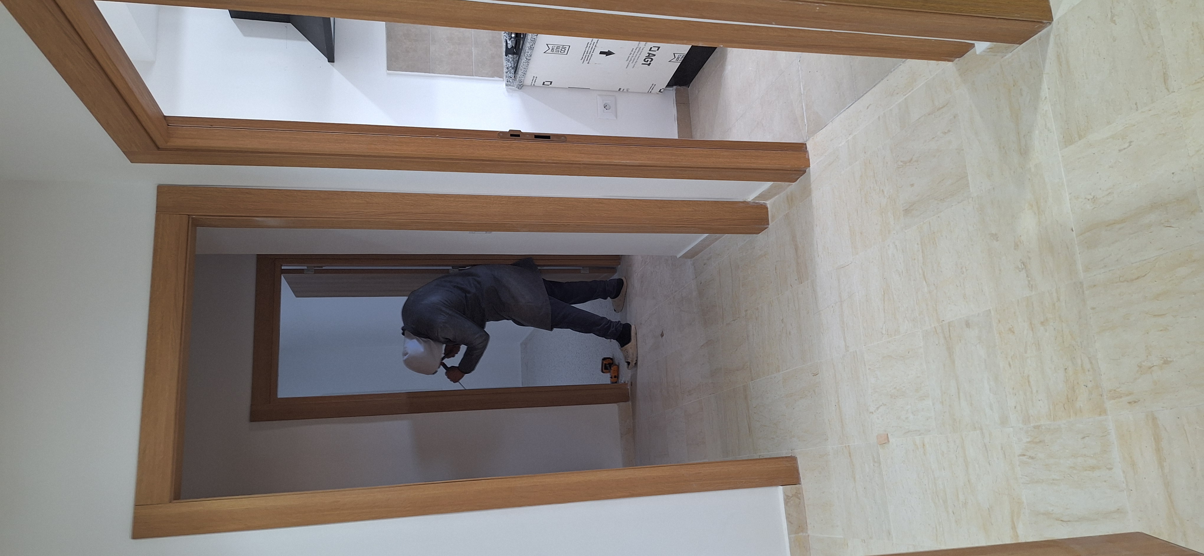 Mnihla&nbsp;Jardins d'el Menzah&nbsp;Location&nbsp;Appart. 3 pi�ces&nbsp;Al  app salon plus  deux chambres