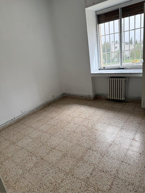 Ariana Ville&nbsp;El Menzah 5&nbsp;Vente&nbsp;Appart. 4 pi�ces&nbsp;Appt s3 menzah5  r�sidence les pyramides