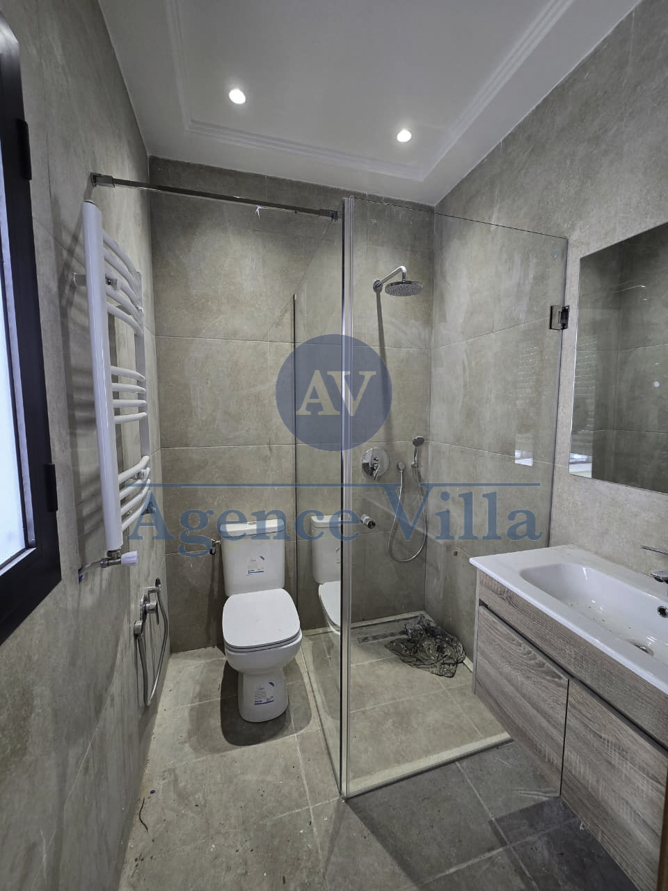 La Soukra&nbsp;La Soukra&nbsp;Location&nbsp;Appart. 4 pi�ces&nbsp;Villa plain pied neuve a la soukra