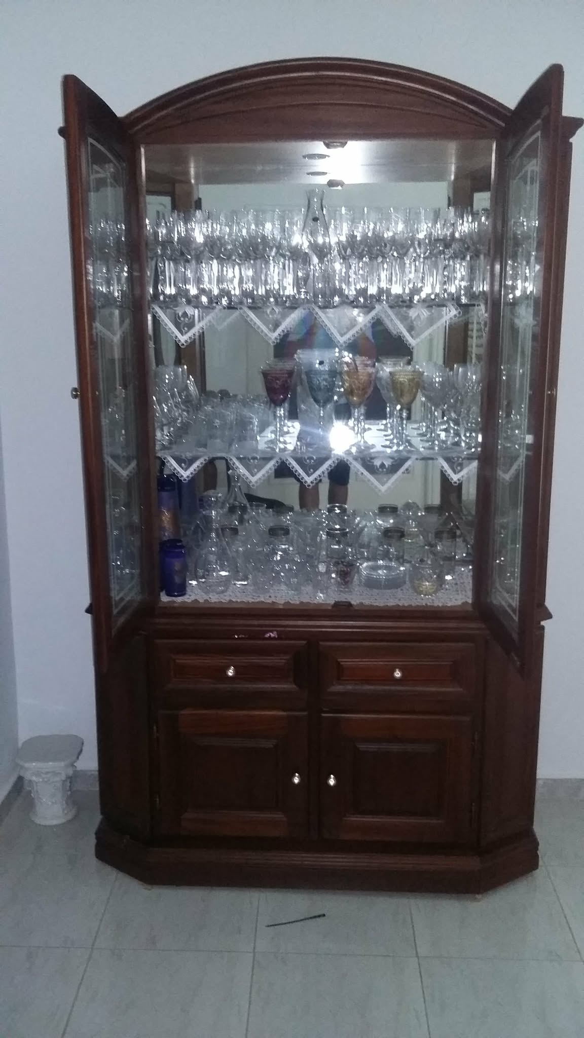 Raoued&nbsp;Cite El Ghazala 1&nbsp;Autres meubles&nbsp;Autres&nbsp;Argentiere en tr�s bonne �tat