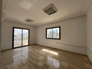 Bab Bhar&nbsp;Montplaisir&nbsp;Bureaux & Commerces&nbsp;Bureau&nbsp;Bureau spacieux sur deux tages avec ref2348a