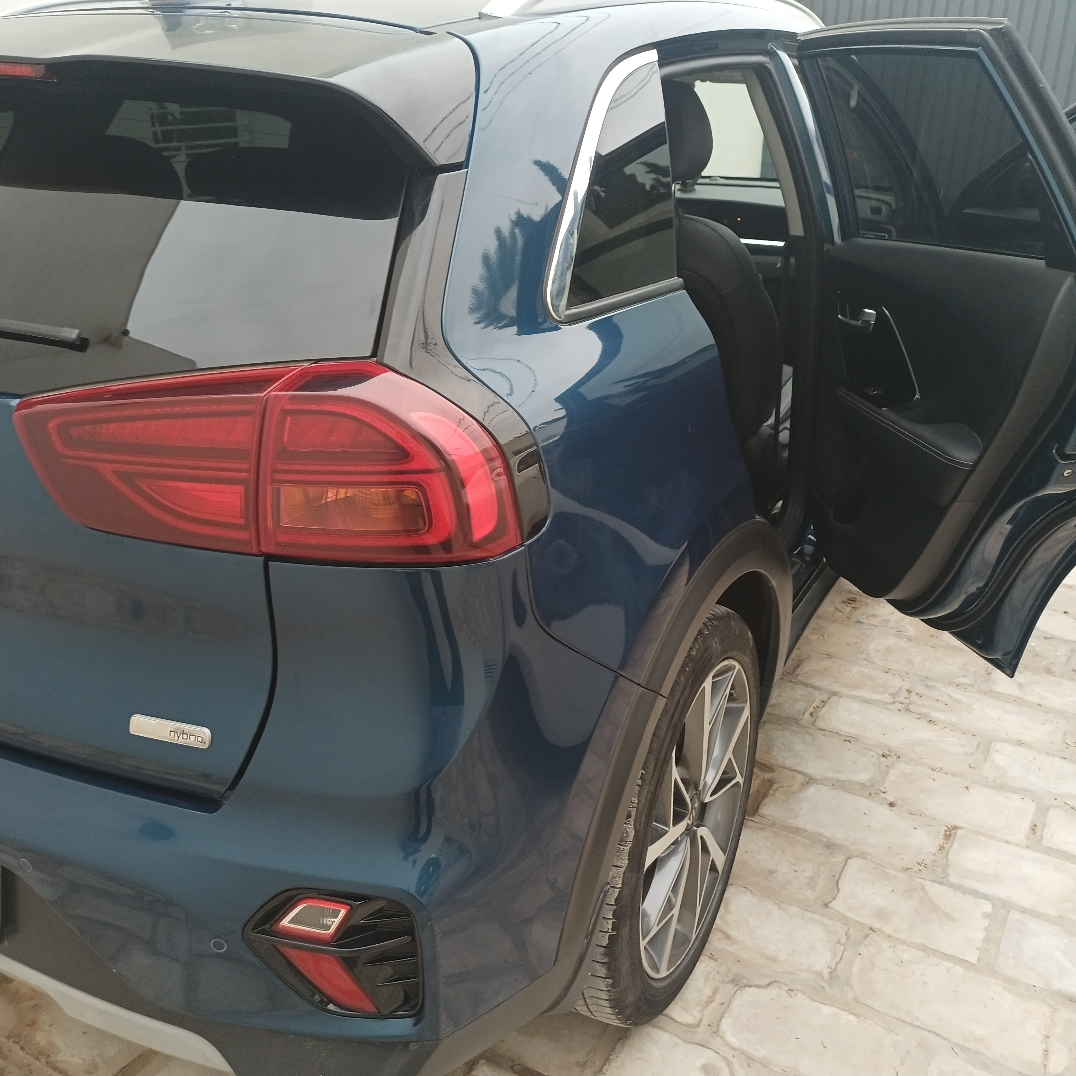 Ariana Ville&nbsp;Ariana&nbsp;Kia&nbsp;Autre Mod�le&nbsp;Kia niro hybride 16 l