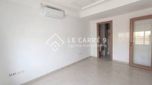 La Marsa&nbsp;Berge Du Lac&nbsp;Location&nbsp;Appart. 1 pi�ce&nbsp;Un bureau h2 au lac 2