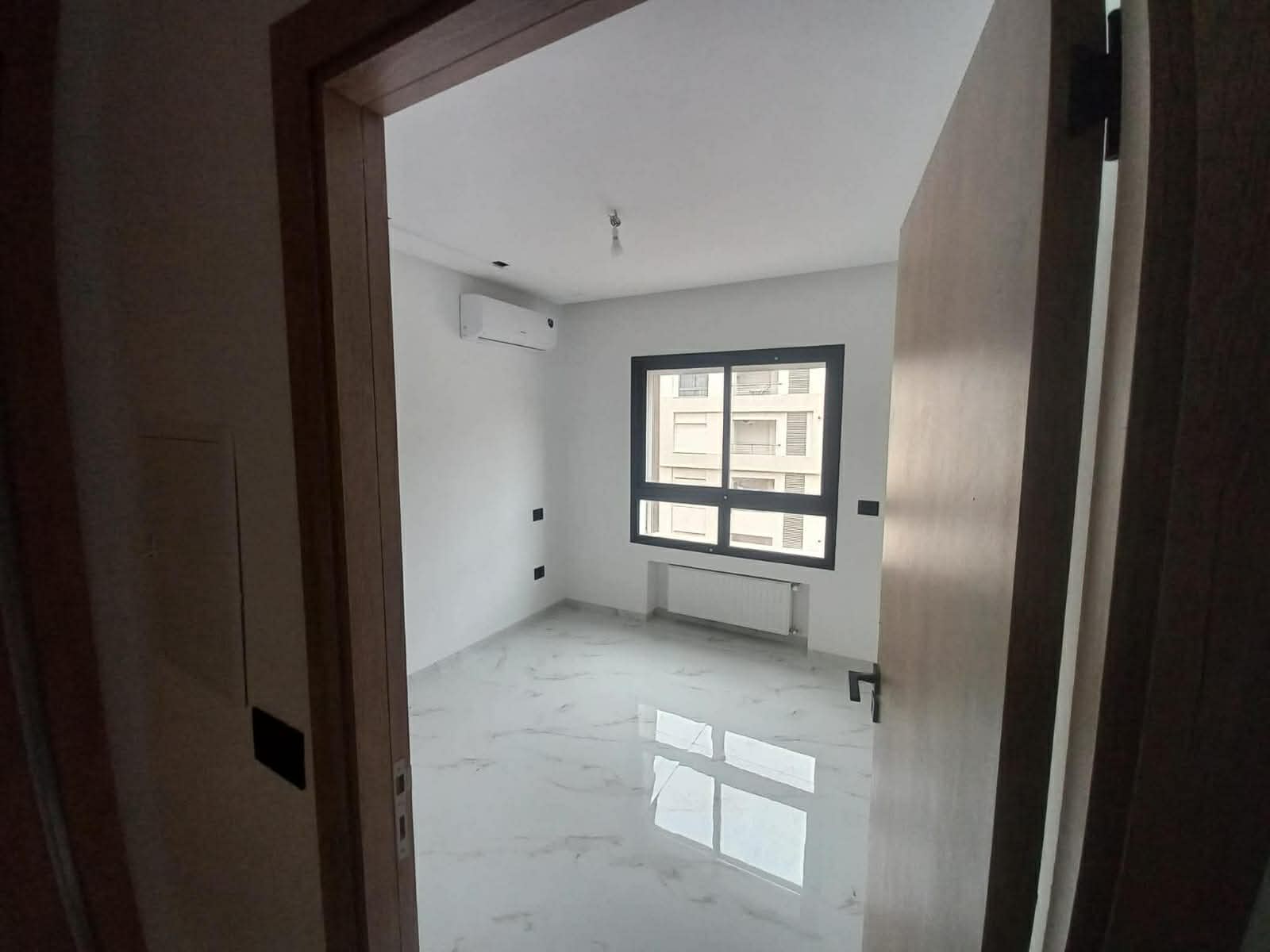 La Soukra&nbsp;La Soukra&nbsp;Location&nbsp;Appart. 2 pi�ces&nbsp;S 1 haut standing nouvelle sokra