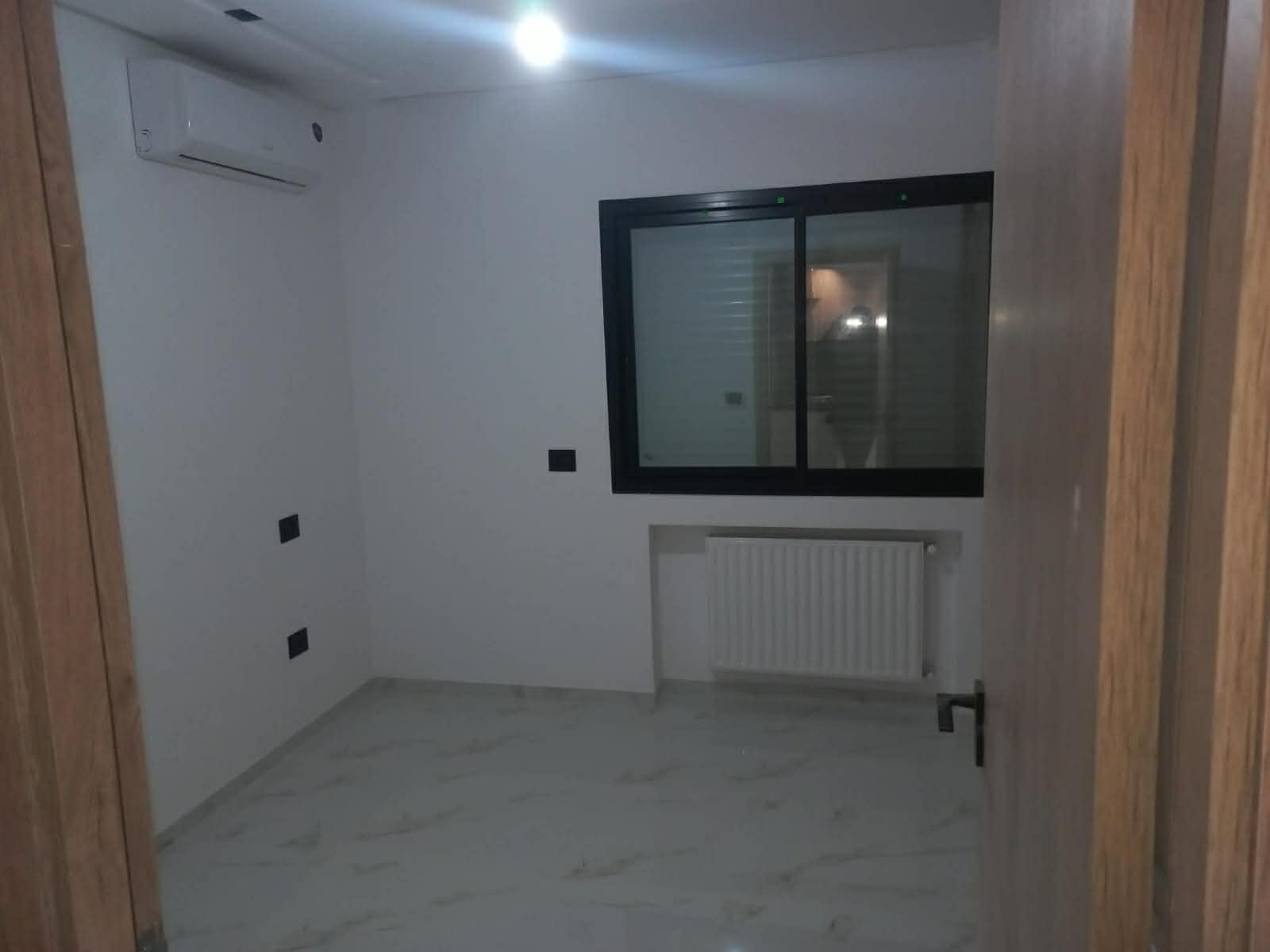 La Soukra&nbsp;La Soukra&nbsp;Location&nbsp;Appart. 2 pi�ces&nbsp;S 1 haut standing nouvelle sokra