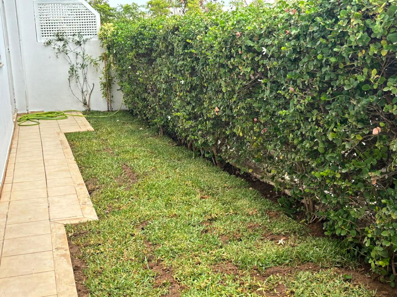 La Marsa&nbsp;Berge Du Lac&nbsp;Location&nbsp;Maisons&nbsp;Triplex spacieux lzc2