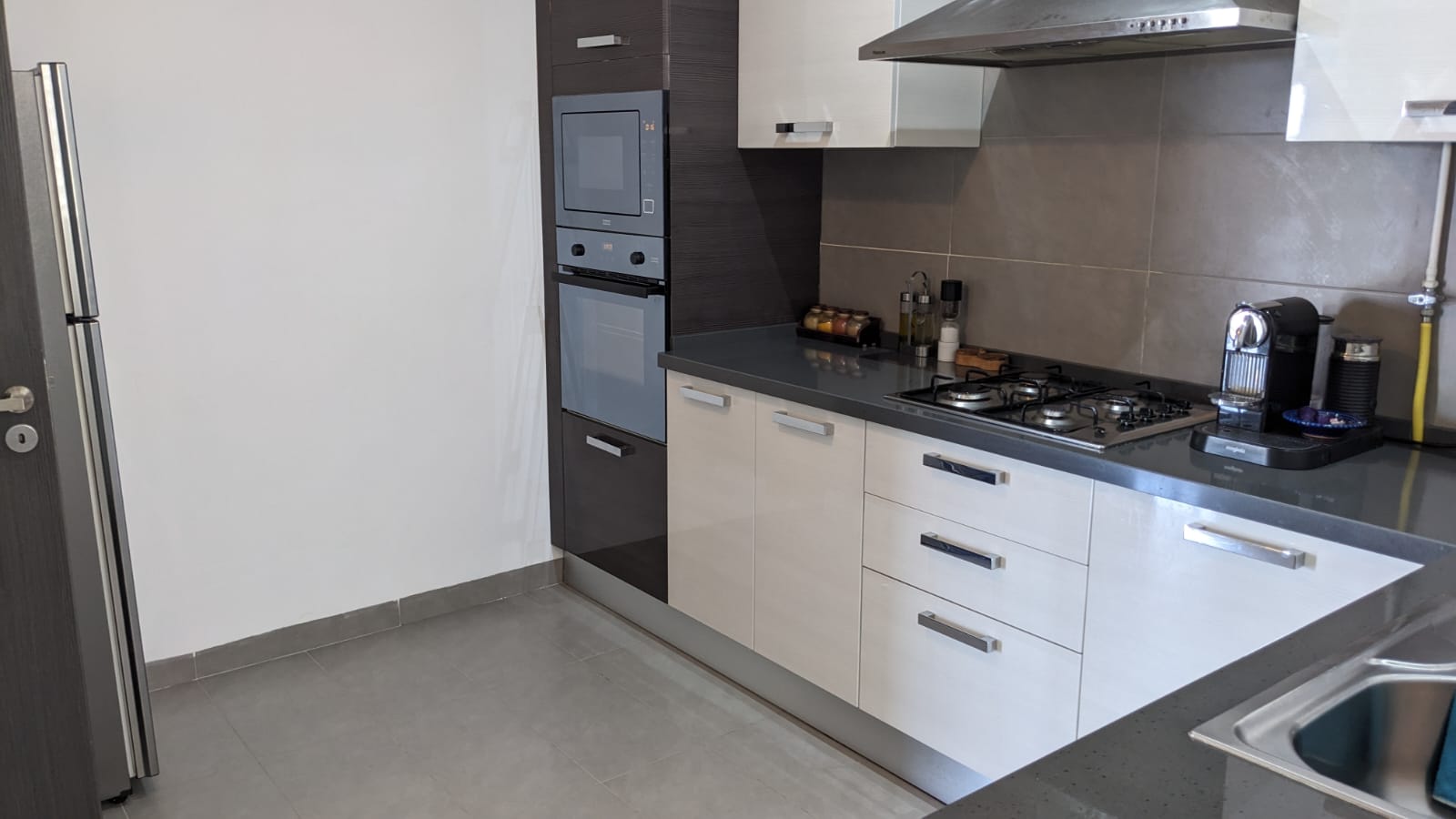 Nabeul&nbsp;Cite El Mahrsi 1&nbsp;Location&nbsp;Appart. 2 pi�ces&nbsp;Tr�s bel appartement nabeul sidi el mahrsi