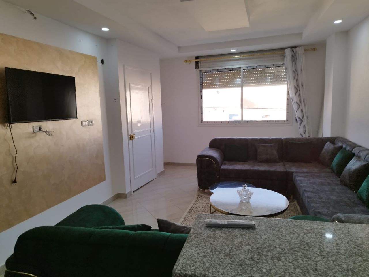 Hammam El Ghezaz&nbsp;Hammam El Ghezaz&nbsp;Vente&nbsp;Appart. 2 pi�ces&nbsp;Studio au centre ville  hammem el ghezez