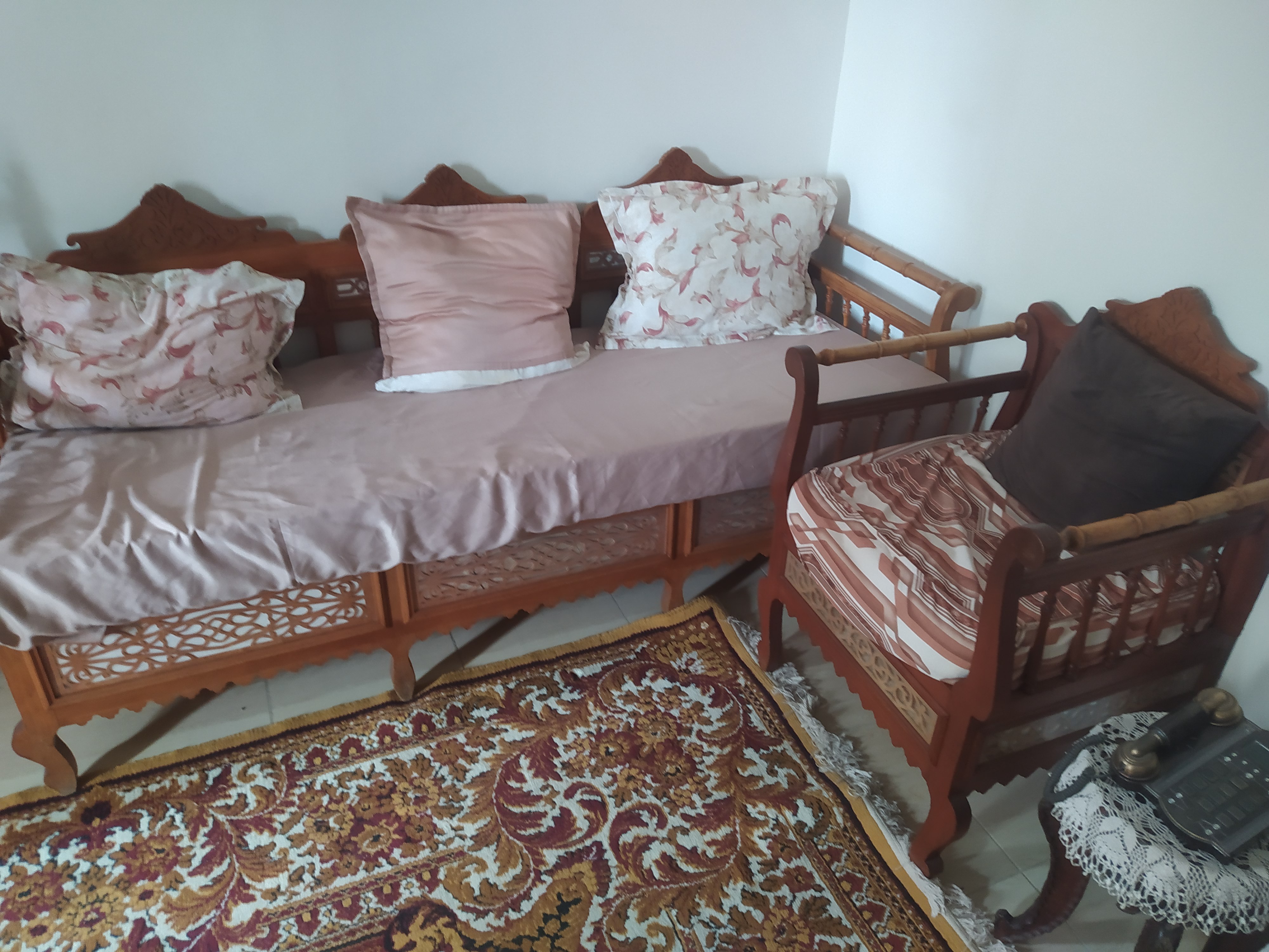 Ettahrir&nbsp;Cite Essadik&nbsp;Salon - Salle � manger &nbsp;Salons&nbsp;Salon arbi