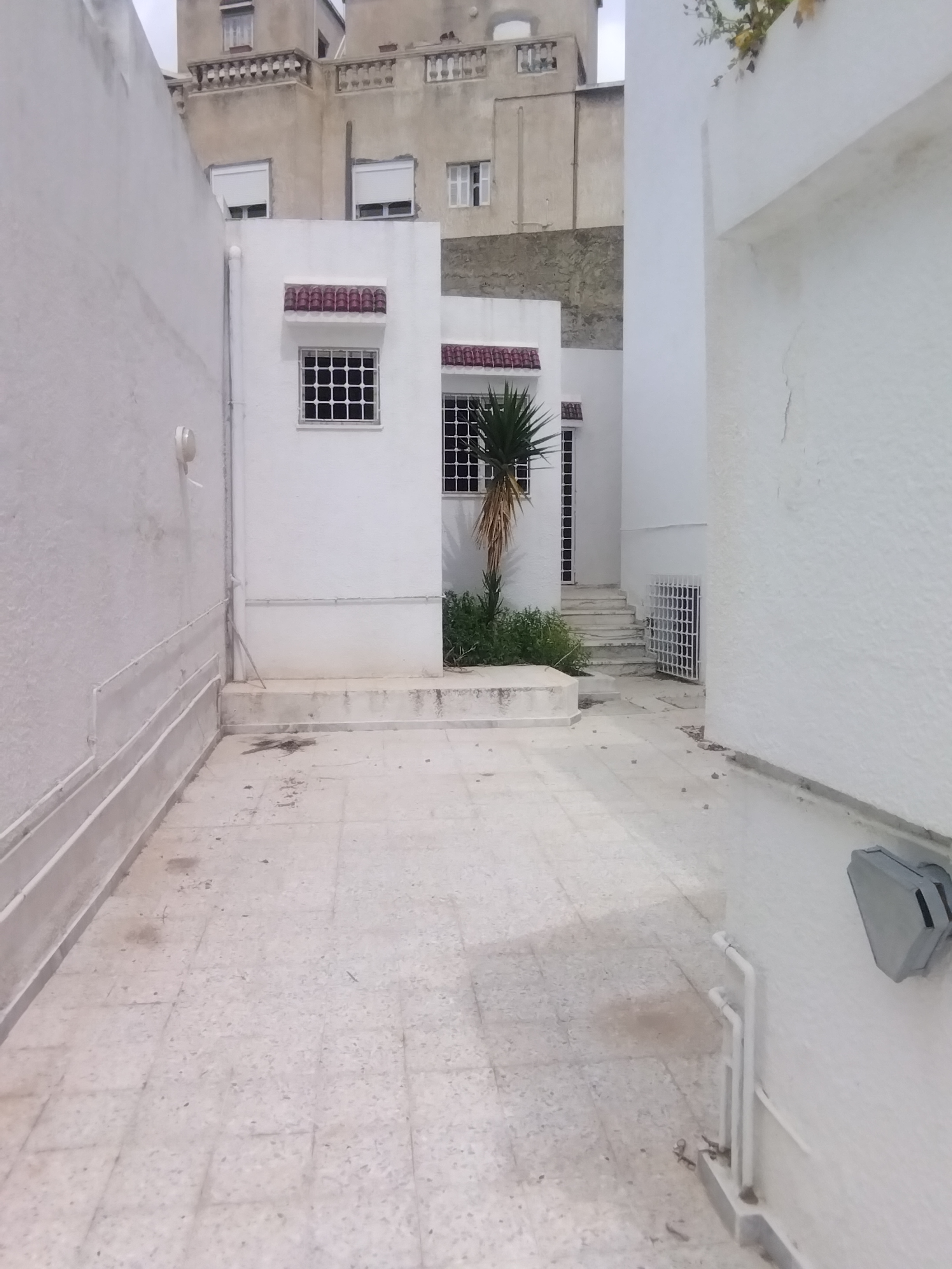 El Menzah&nbsp;El Manar 1&nbsp;Location&nbsp;Appart. 2 pi�ces&nbsp;Studio meubler