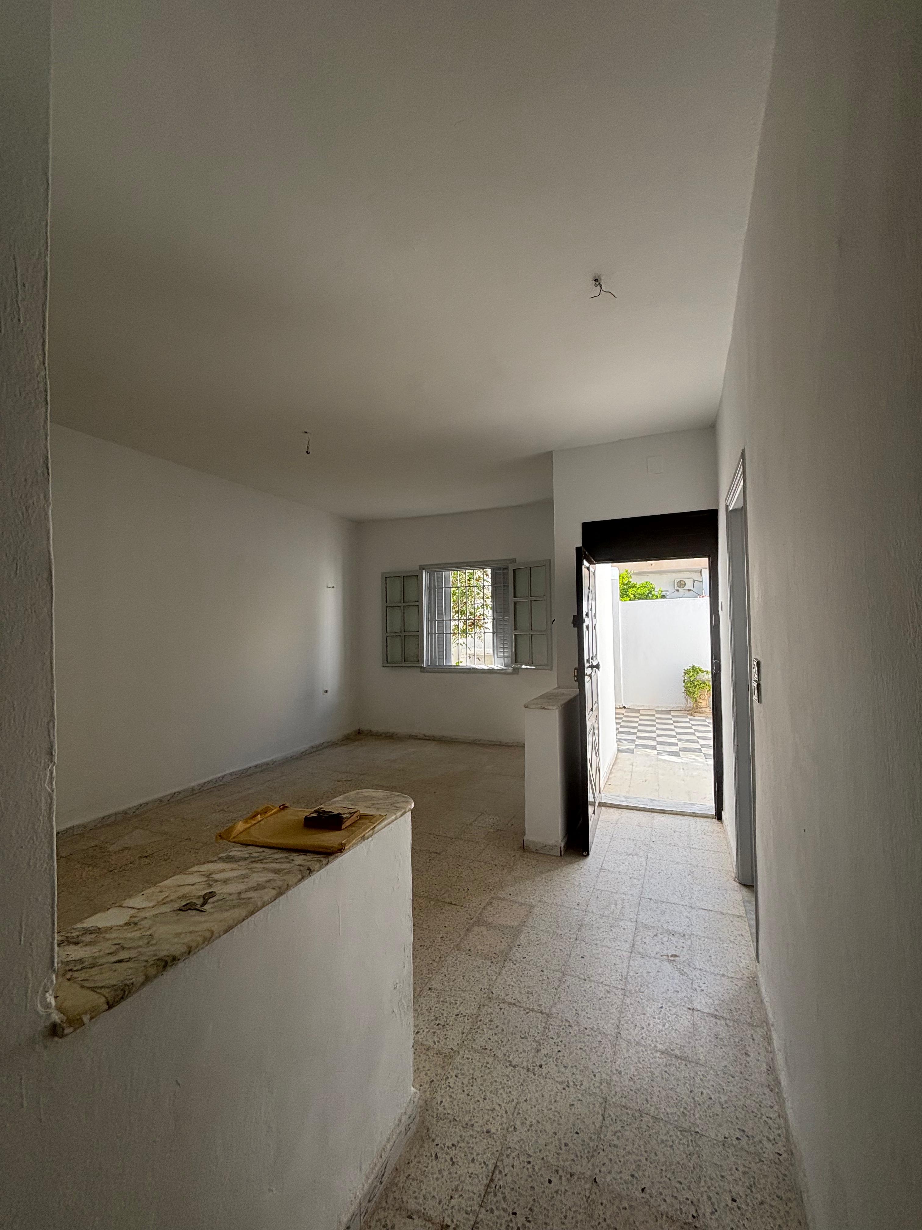 Ezzahra&nbsp;Ezzahra&nbsp;Location&nbsp;Maisons&nbsp;Petite villa ind�pendante