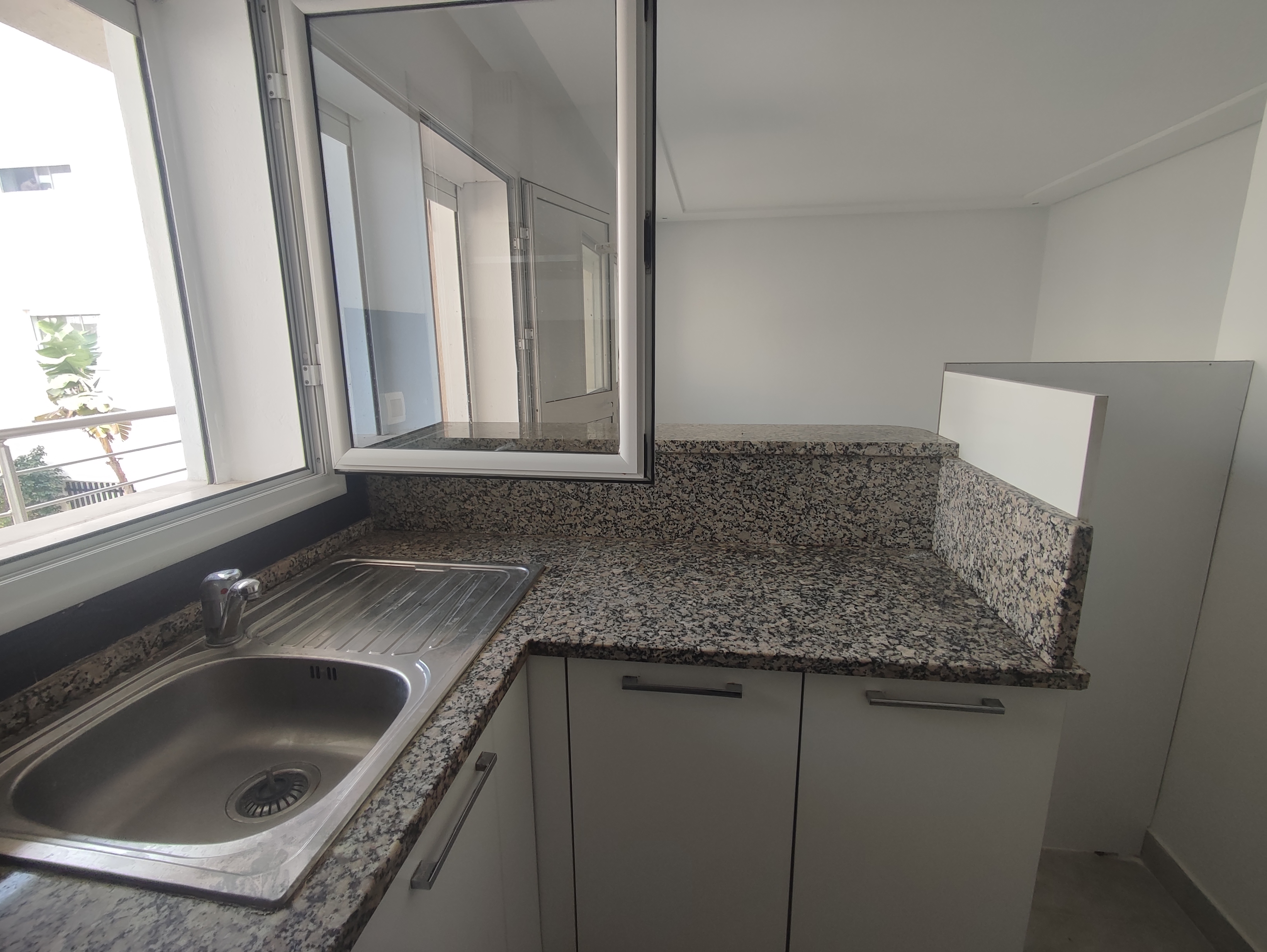 La Soukra&nbsp;Sidi Frej&nbsp;Vente&nbsp;Appart. 2 pi�ces&nbsp;S1 lumineux � sidi frej