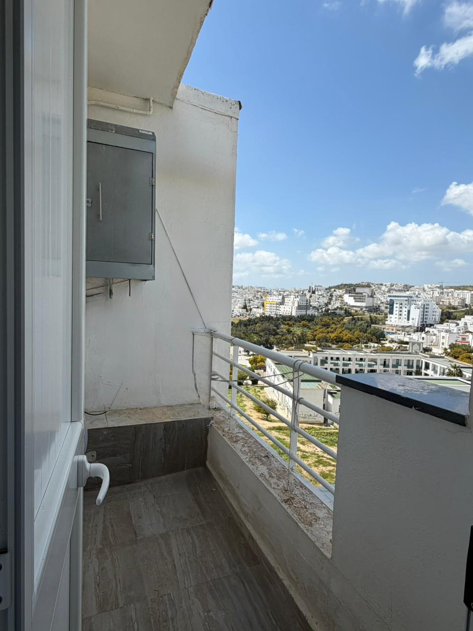 Ariana Ville&nbsp;Cite Ennasr 2&nbsp;Vente&nbsp;Appart. 2 pi�ces&nbsp;Appartement s plus 1 � ennaser