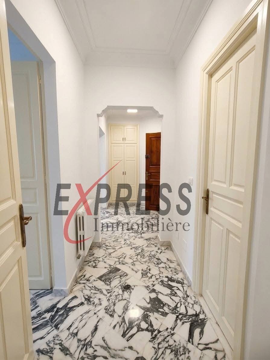 Ariana Ville&nbsp;Riadh Landlous&nbsp;Location&nbsp;Appart. 4 pi�ces&nbsp;Un appartement s3 riadh andalous