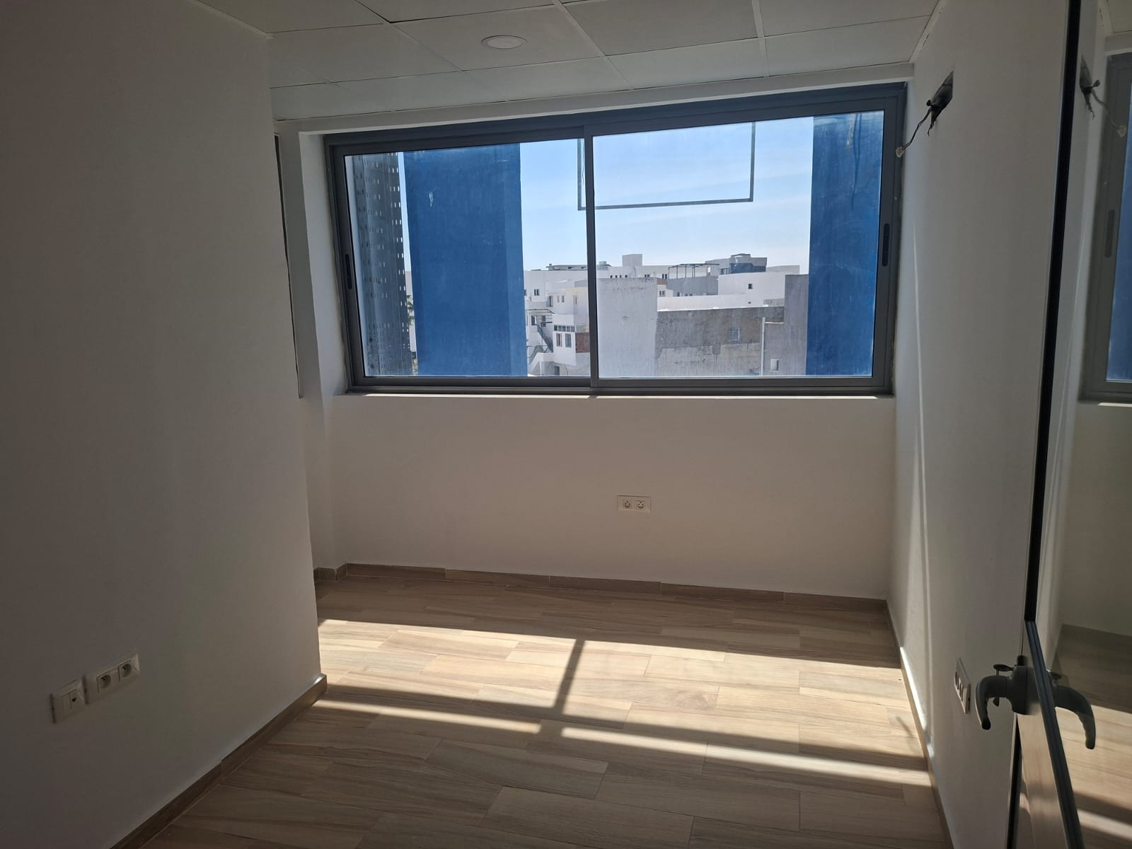 Raoued&nbsp;Cite El Ghazala 1&nbsp;Location&nbsp;Surfaces&nbsp;Bureau � ariana soghra