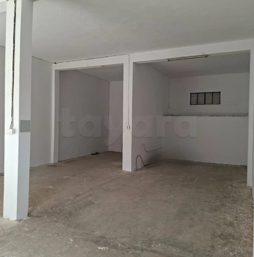 La Marsa&nbsp;Cite Bhar Lazreg&nbsp;Location&nbsp;Surfaces&nbsp;D�p�t � bhar lazrak 150m