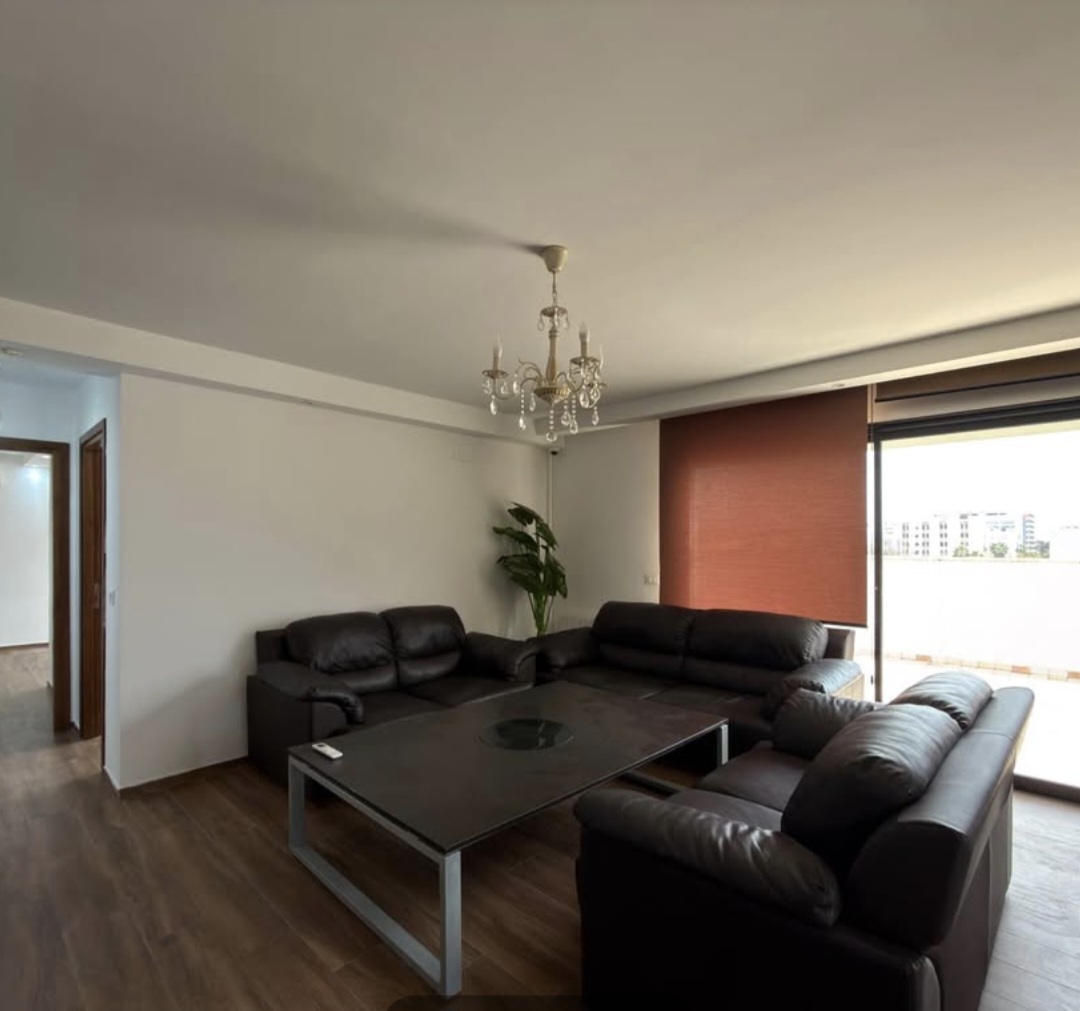 Ariana Ville&nbsp;Ariana&nbsp;Location&nbsp;Surfaces&nbsp;Bureau 3 pi�ces hs � ariana