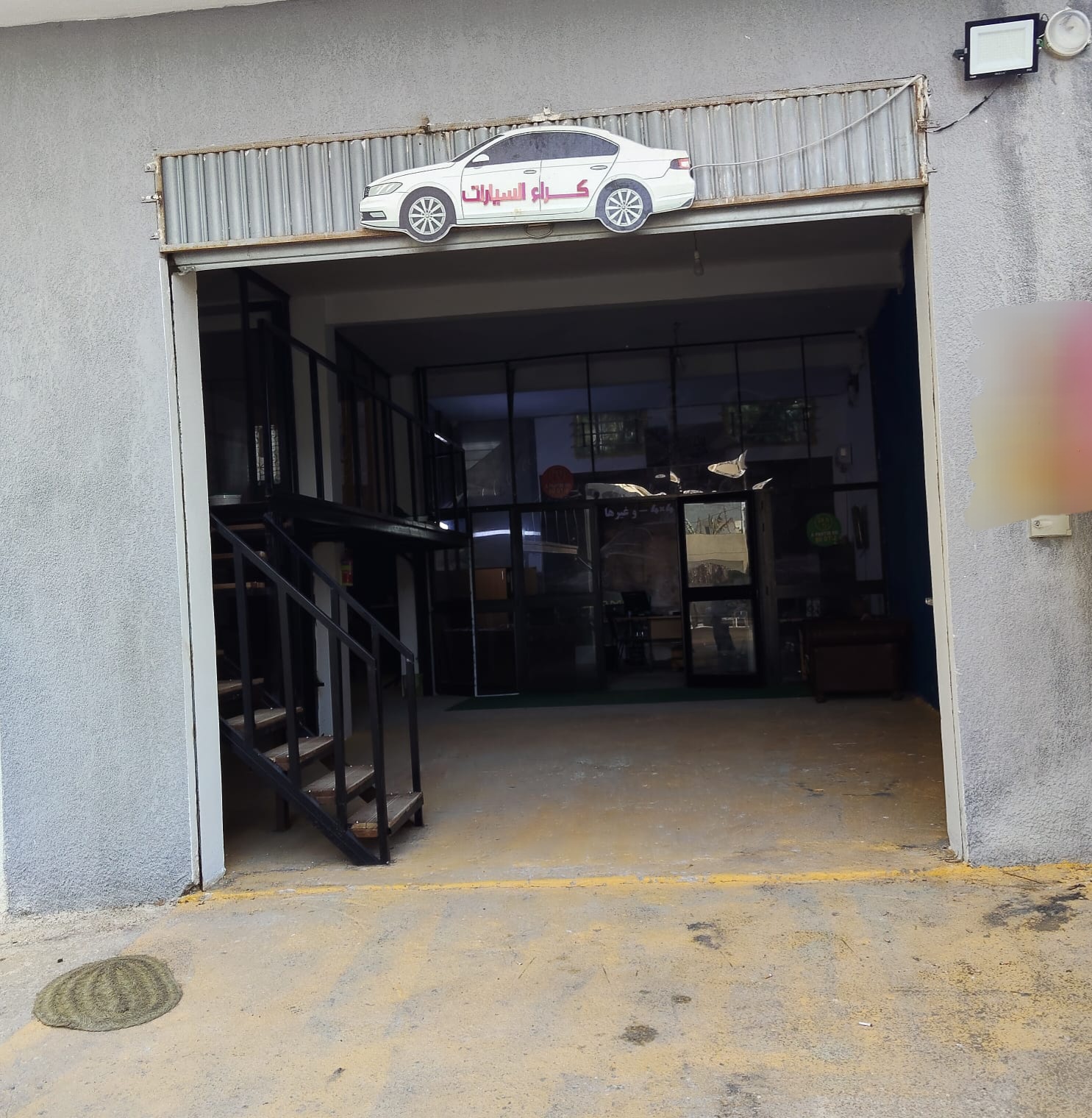 La Marsa&nbsp;El Aouina&nbsp;Location&nbsp;Surfaces&nbsp;Local commercial � aouina 300m