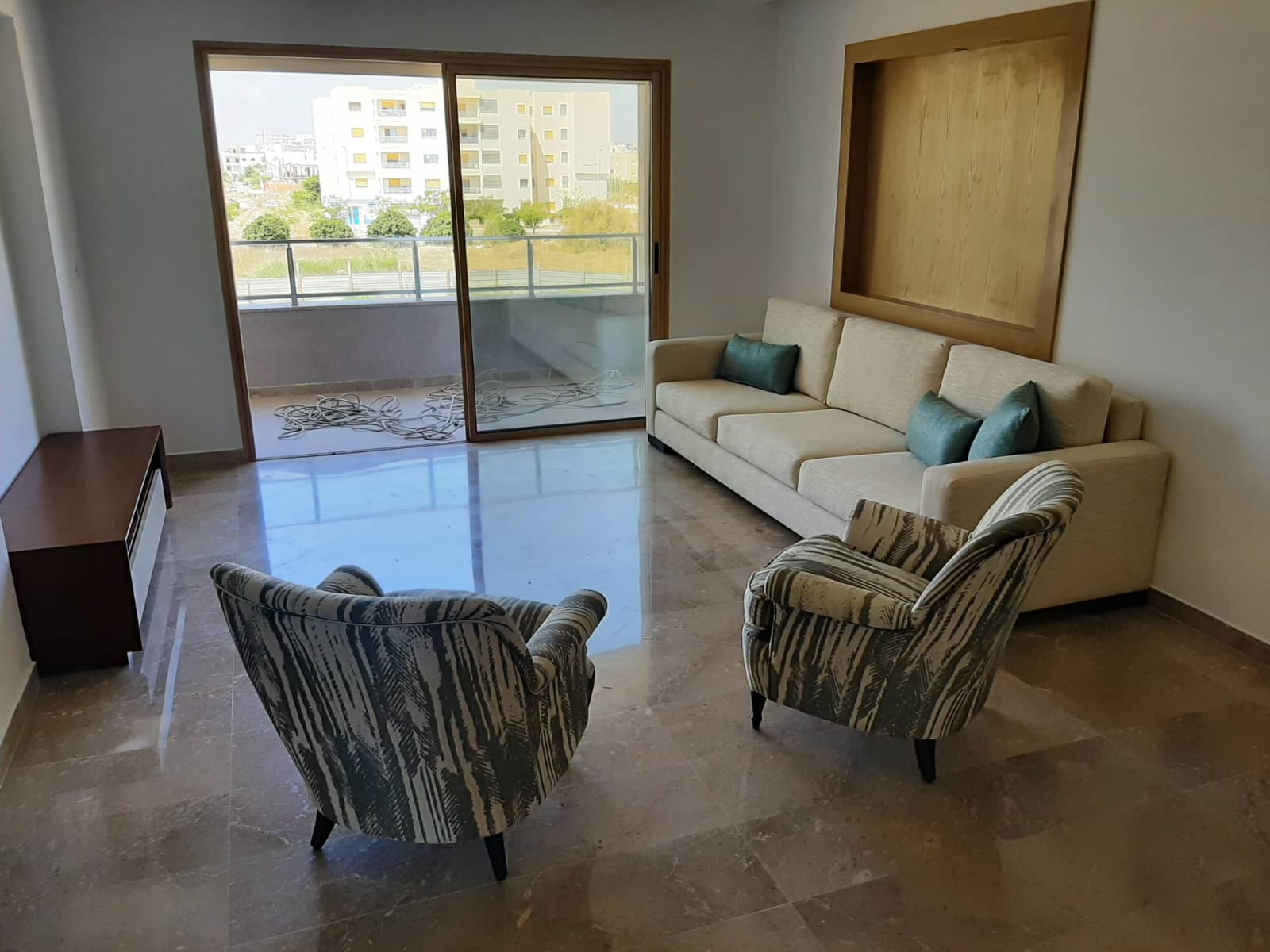 Ain Zaghouan&nbsp;Jardins de Carthage&nbsp;Location&nbsp;Appart. 3 pi�ces&nbsp;Appartement s plus 2 � jardin de carthage