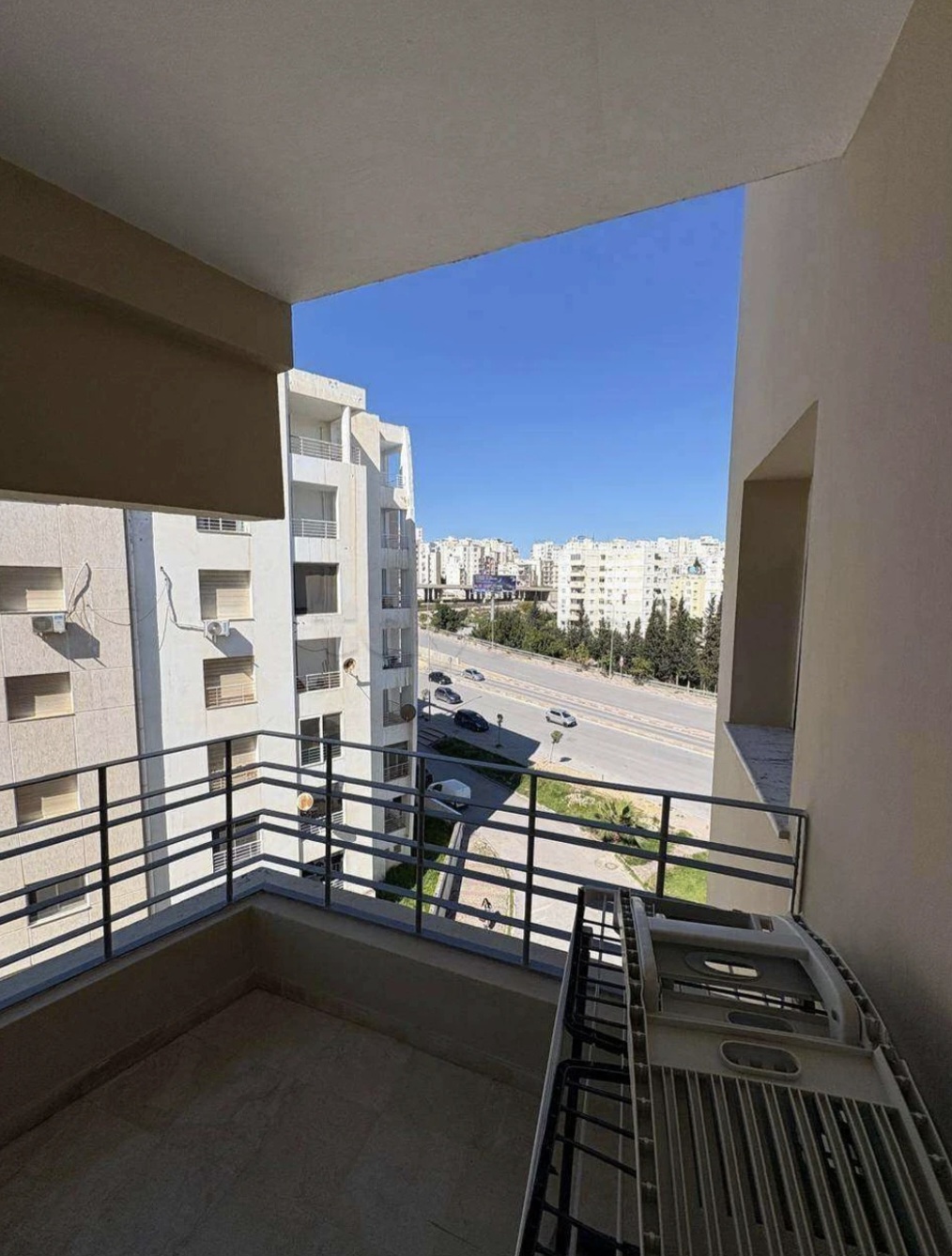 Ariana Ville&nbsp;El Menzah 7&nbsp;Location&nbsp;Appart. 4 pi�ces&nbsp;Appartement hs meubl� � menzah 7