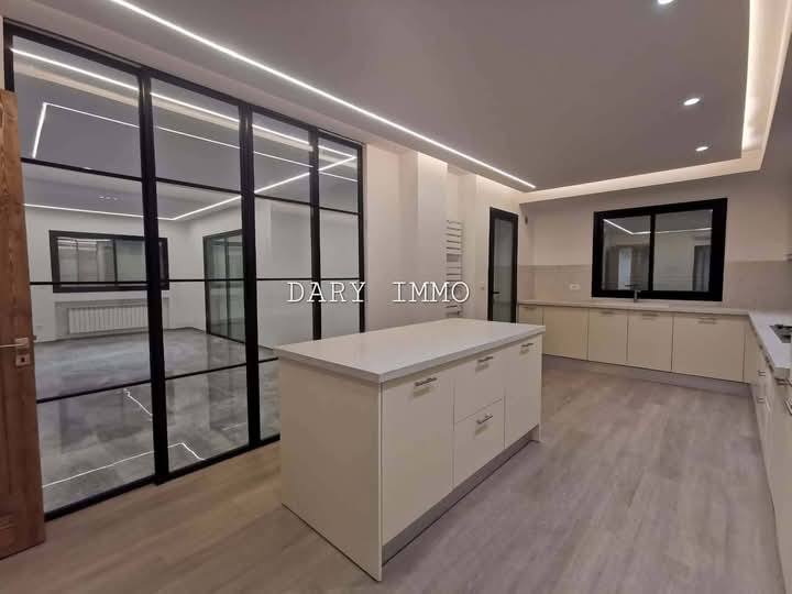 El Menzah&nbsp;El Manar 2&nbsp;Location&nbsp;Appart. 5 pi�ces+&nbsp;Un s4 neuf � el manar