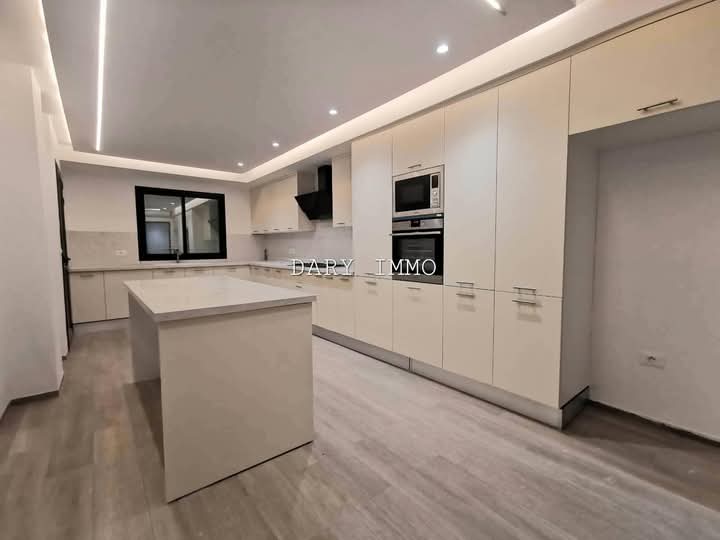 El Menzah&nbsp;El Manar 2&nbsp;Location&nbsp;Appart. 5 pi�ces+&nbsp;Un s4 neuf � el manar