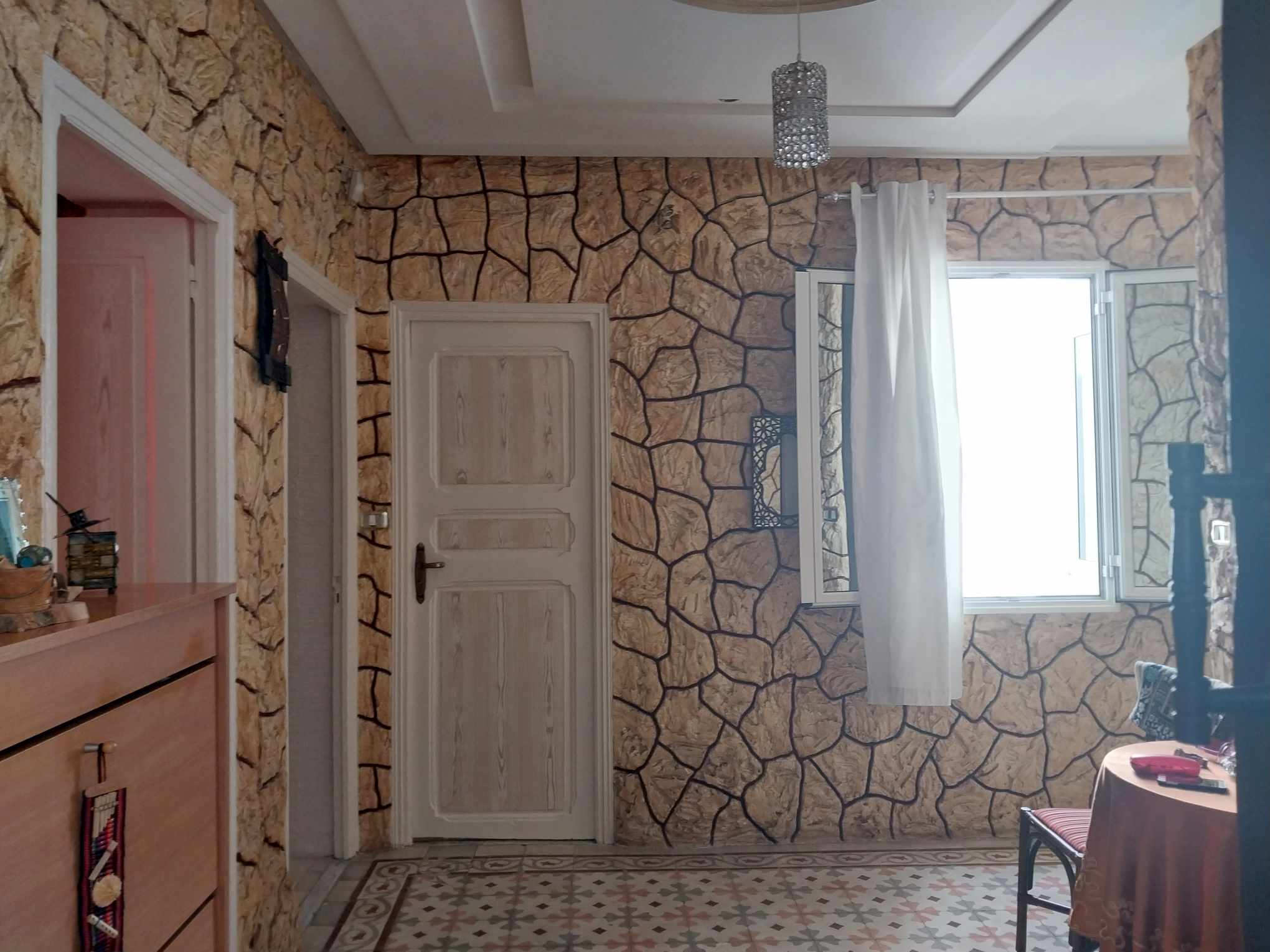 Bab Bhar&nbsp;Bab Bhar&nbsp;Vente&nbsp;Appart. 5 pi�ces+&nbsp;Appartement en bon �tat � la place de barcelone