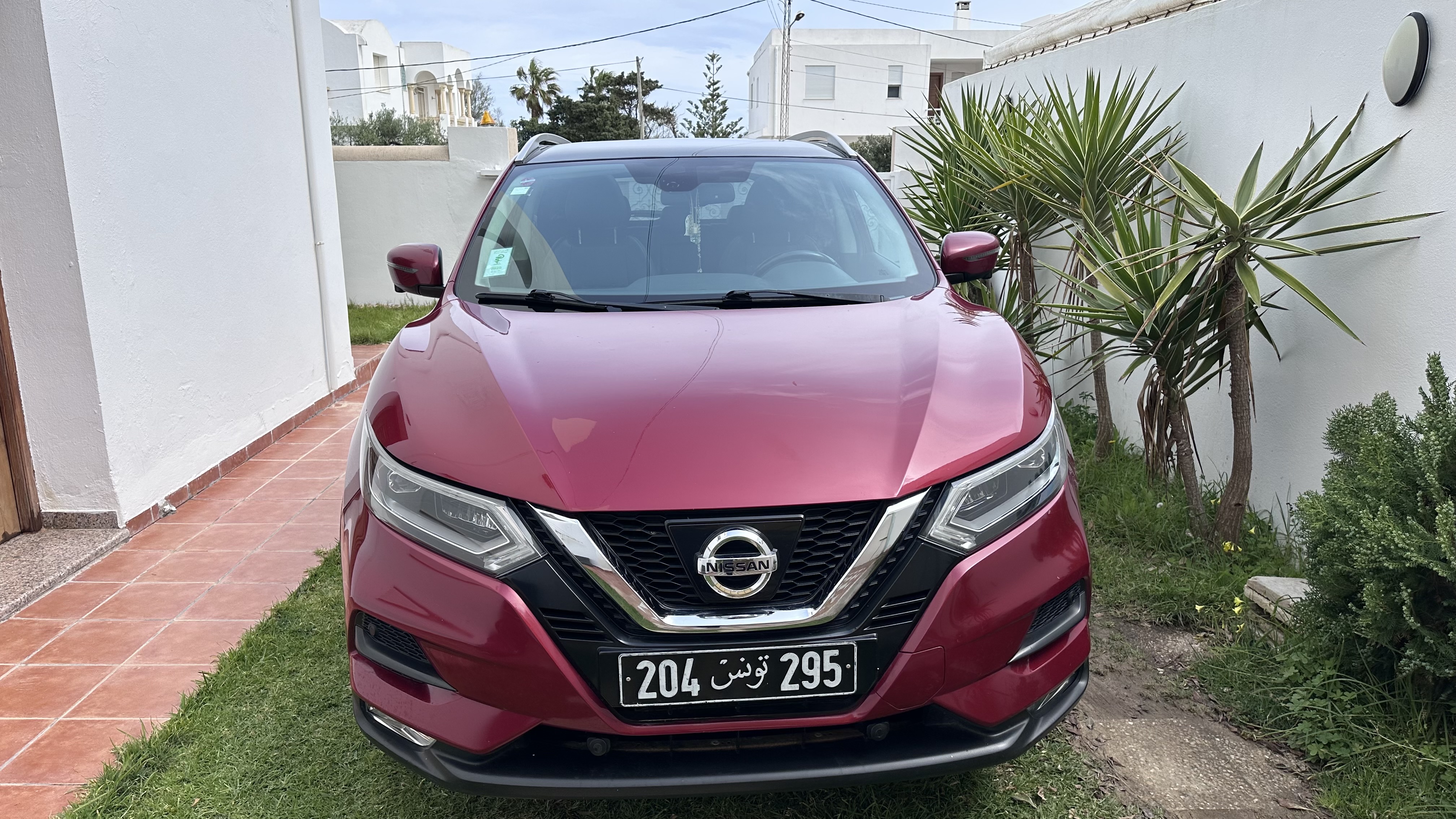 Kelibia&nbsp;Kelibia&nbsp;Nissan&nbsp;Qashqai&nbsp;Nissan qashqai 1 point 6 dci 130ch  tr�s bon �tat