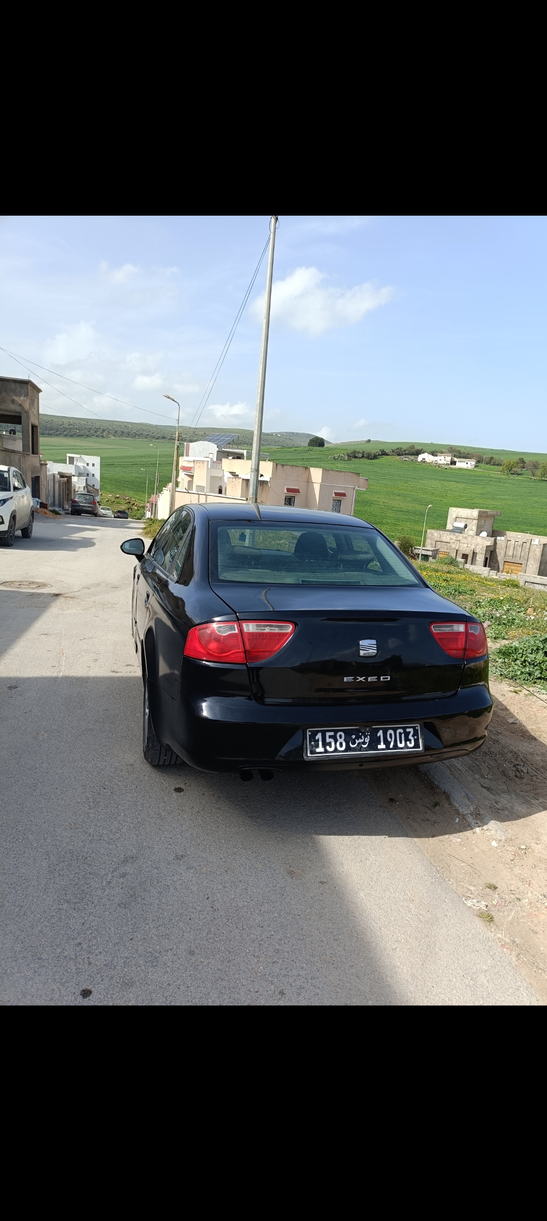 Beja Nord&nbsp;Cite Beja El Jadida&nbsp;Seat&nbsp;Autre Mod�le&nbsp;Une belle seat exeo