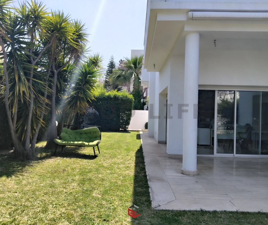El Menzah&nbsp;El Menzah 1&nbsp;Location&nbsp;Maisons&nbsp;Grande villa avec jardin � el menzah 1