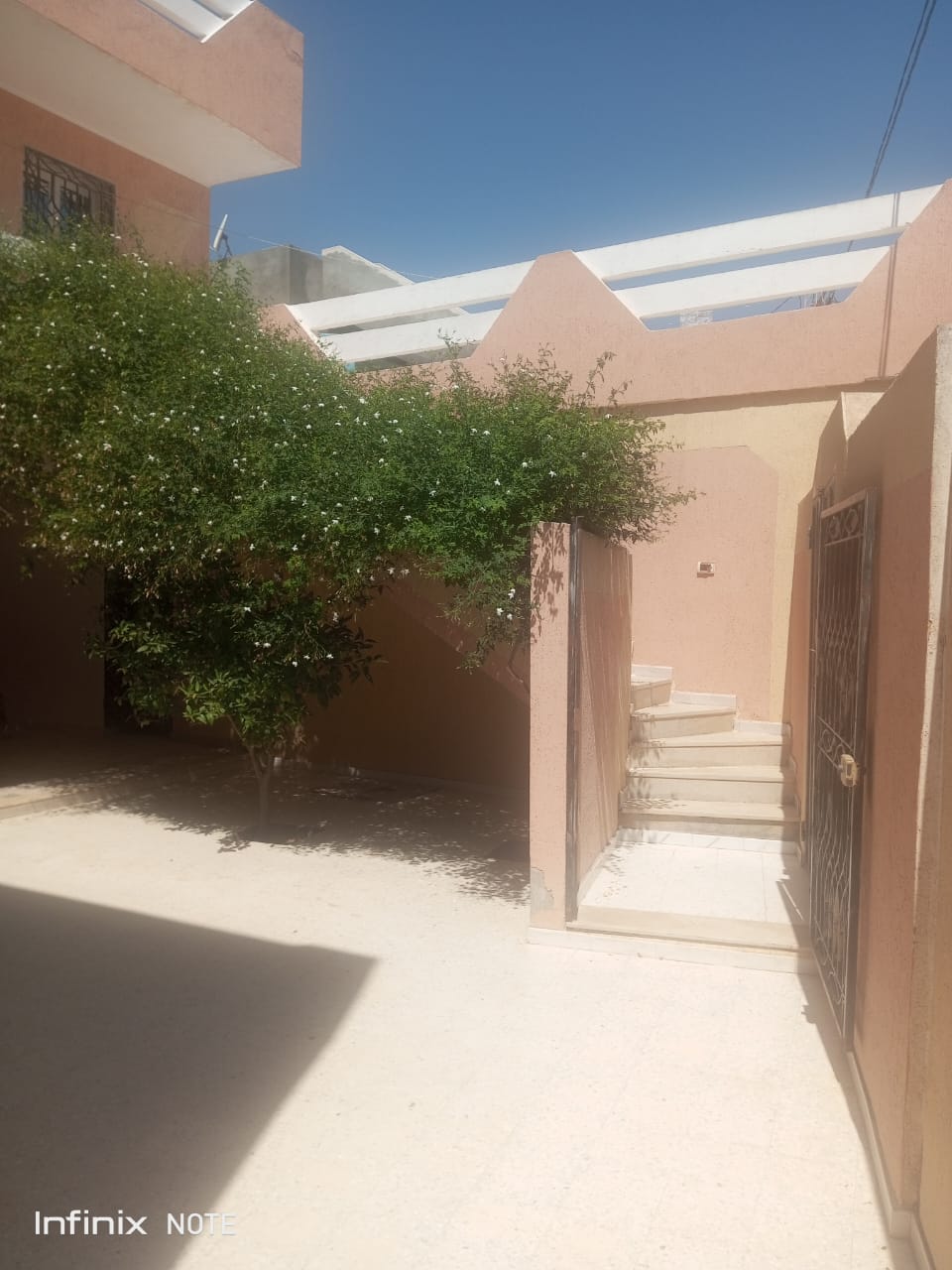 Akouda&nbsp;Akouda&nbsp;Location&nbsp;Appart. 2 pi�ces&nbsp;Studio ind�pendant akouda