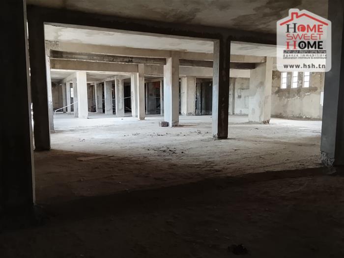 El Kram&nbsp;Le Kram&nbsp;Location&nbsp;Surfaces&nbsp;Local commercial mercio au kram