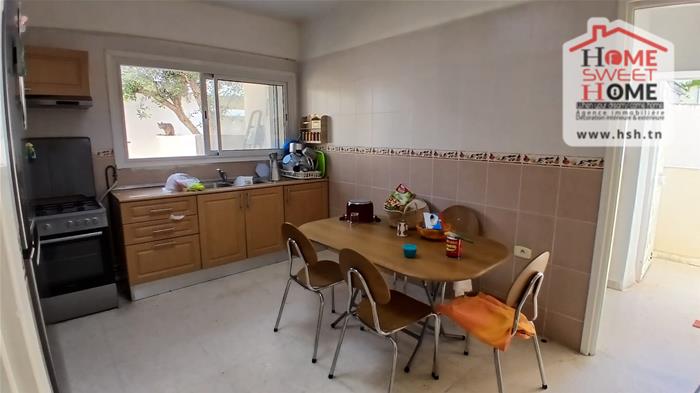 La Marsa&nbsp;Marsa Safsaf&nbsp;Location&nbsp;Appart. 4 pi�ces&nbsp;Rdc de villa s3 lagon � la marsa corniche