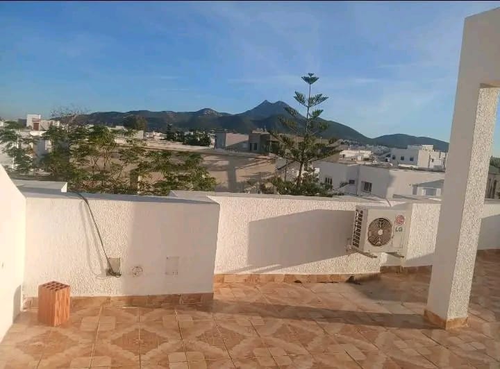 Ezzahra&nbsp;Cite Ennakhil 1&nbsp;Vente&nbsp;Maisons&nbsp;Occasion rare en plein centre ville ezahra