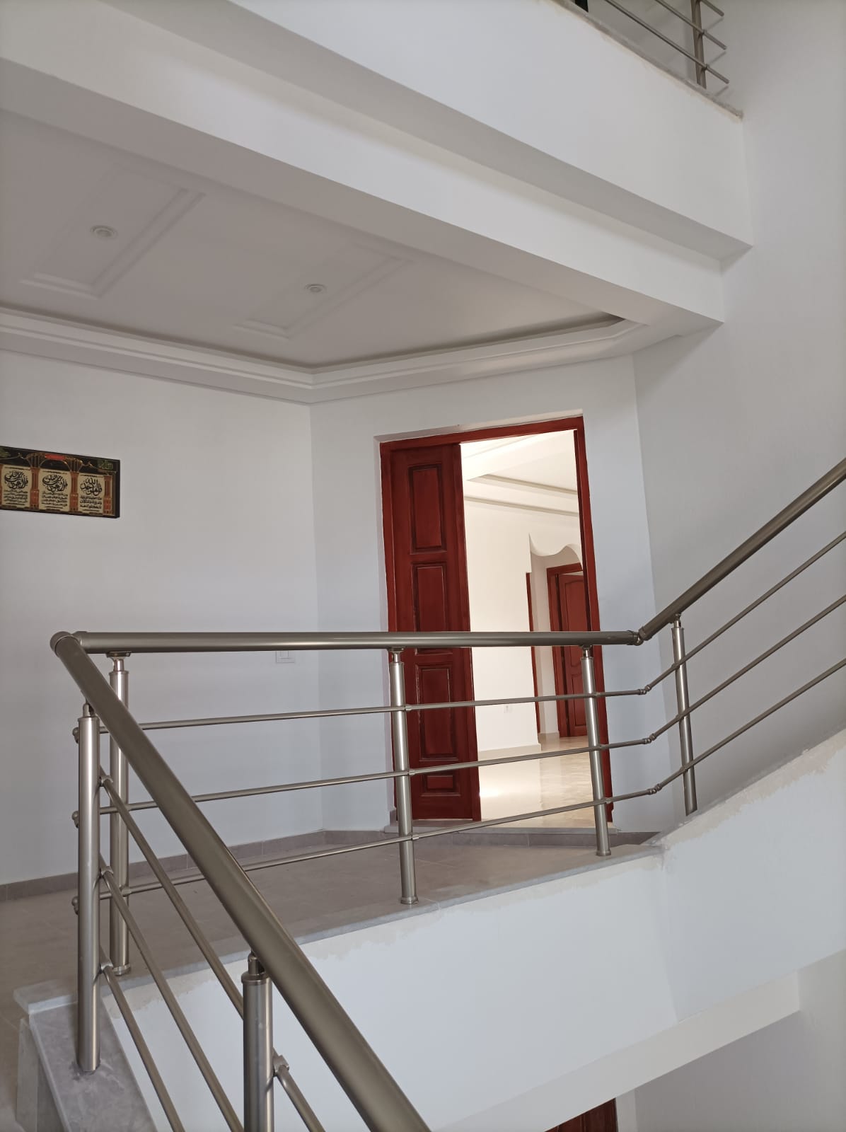 Sahline&nbsp;Sahline&nbsp;Location&nbsp;Appart. 4 pi�ces&nbsp;Beau et spacieux appartement haut standing neuf