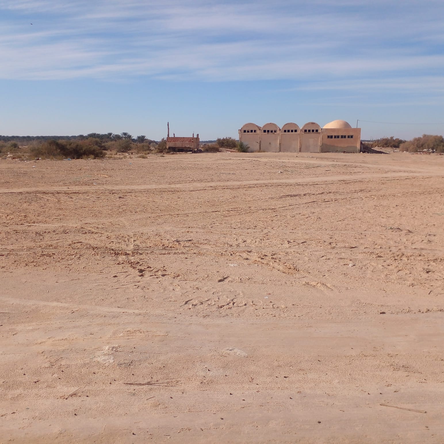Kebili Sud&nbsp;Jemna&nbsp;Terrain&nbsp;Terrain nu&nbsp;Terrain au lotissement municipal el hammam