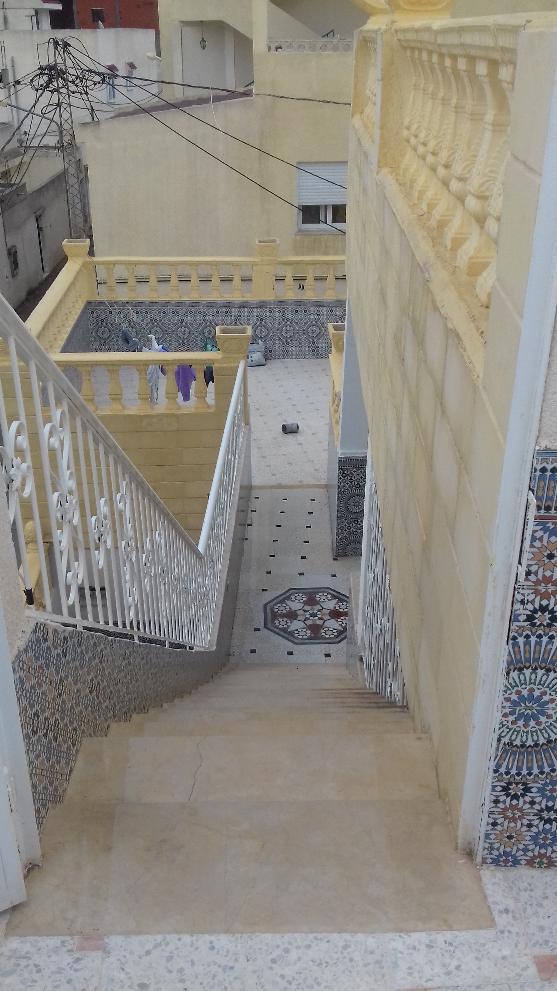 La Soukra&nbsp;Borj Louzir&nbsp;Location&nbsp;Appart. 2 pi�ces&nbsp;Studio a sidi sofienne