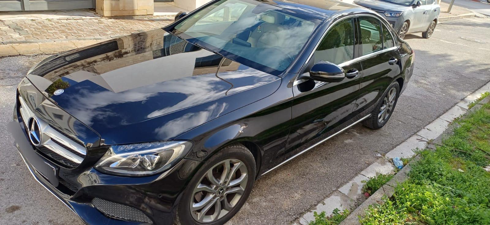 Ariana Ville&nbsp;Cite Ennasr 1&nbsp;Mercedes&nbsp;C&nbsp;Mercedes classe c tres bon etat