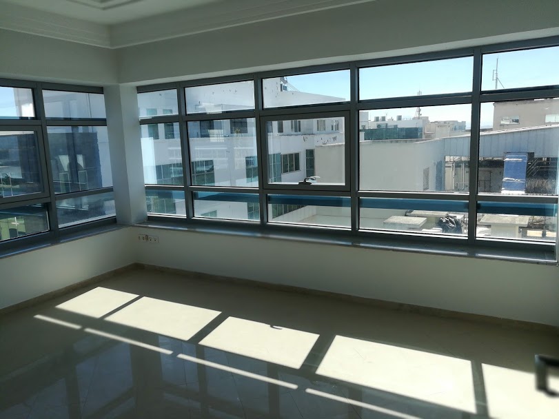 La Marsa&nbsp;Berge Du Lac&nbsp;Bureaux & Commerces&nbsp;Bureau&nbsp;Spacieux bureau 257 m2 au lac 1