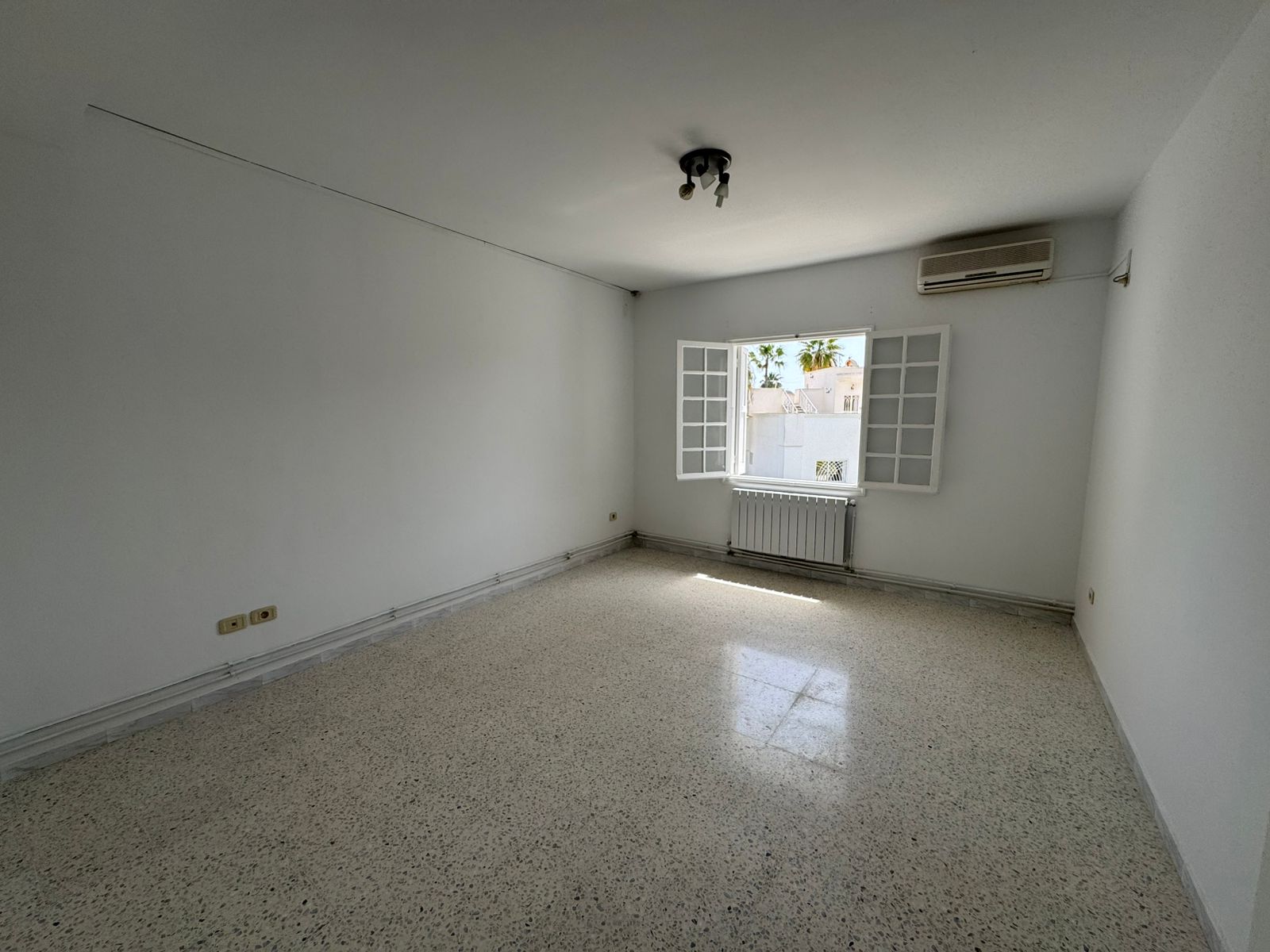 Hammam Sousse&nbsp;El Kantaoui&nbsp;Location&nbsp;Appart. 4 pi�ces&nbsp;S3 el kantaoui rue kantaoui morjane