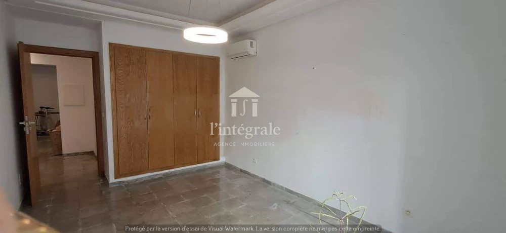 Ariana Ville&nbsp;Cite Ennasr 2&nbsp;Location&nbsp;Appart. 2 pi�ces&nbsp;Superbe s1 haut standing avec jardin